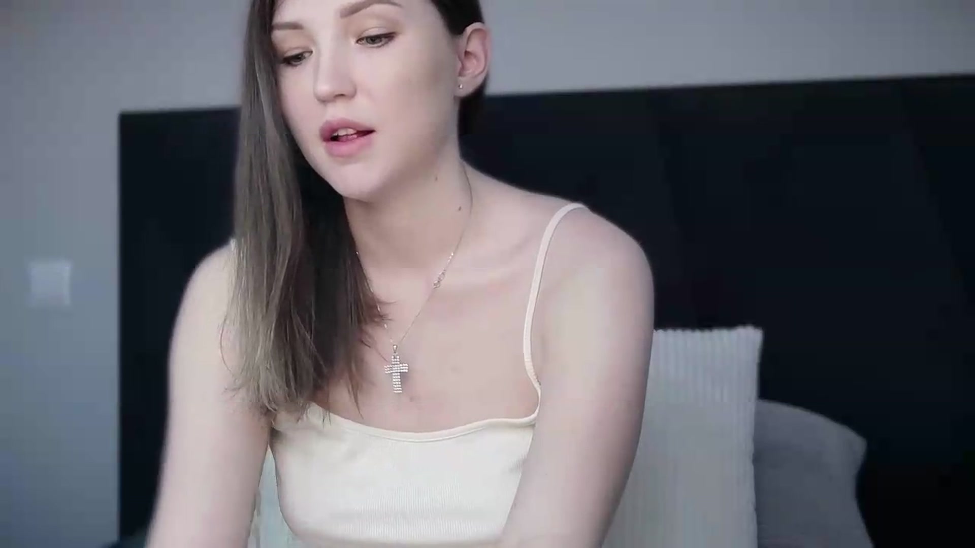Gallery image thumbnail from Ashley_cutie_'s myfreecams stream on, 06/21/2026, 18:53 image 4 of 20
