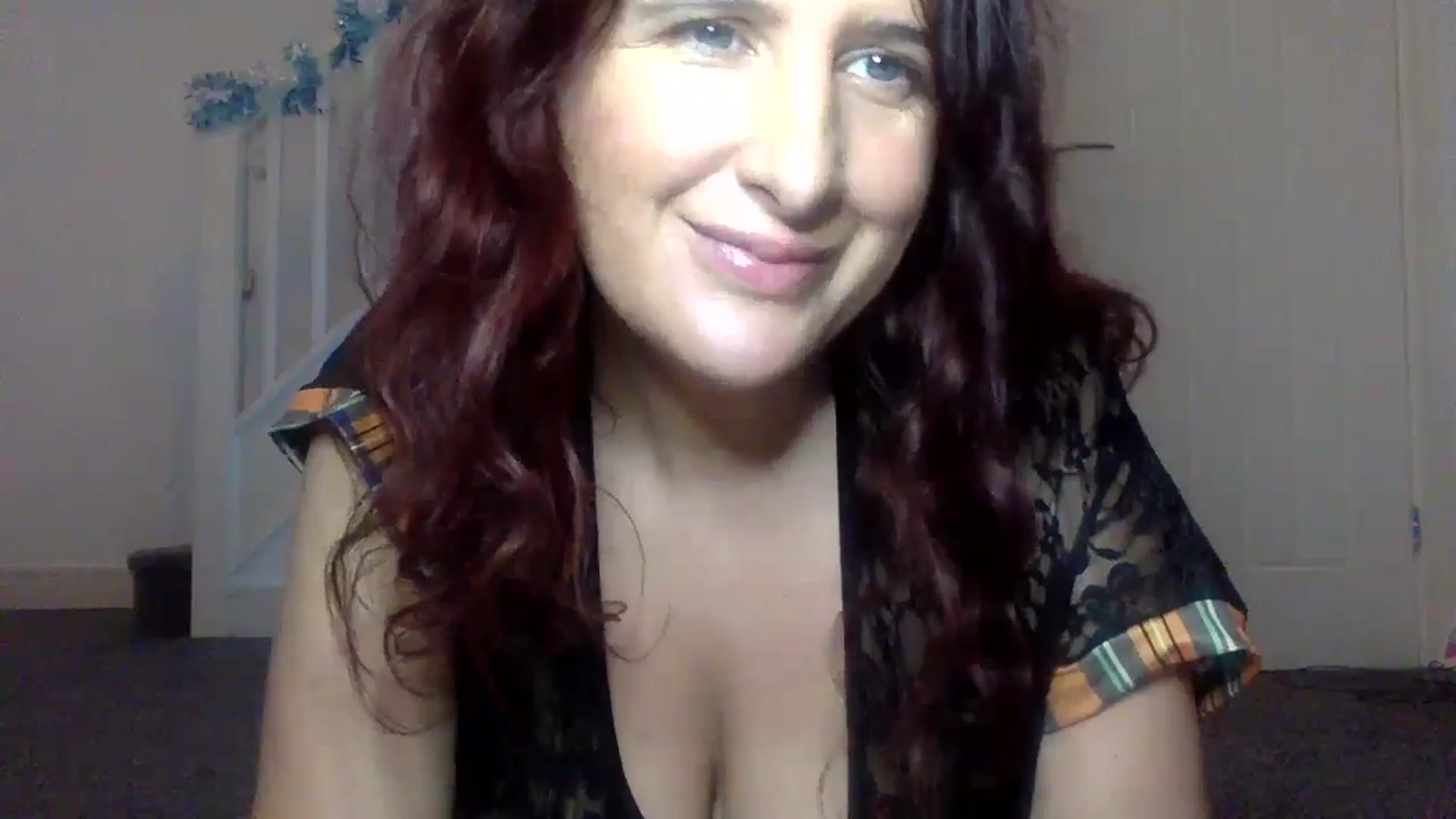Gallery image thumbnail from AshleyyCoxx's myfreecams stream on, 12/16/2024, 09:35 image 19 of 20