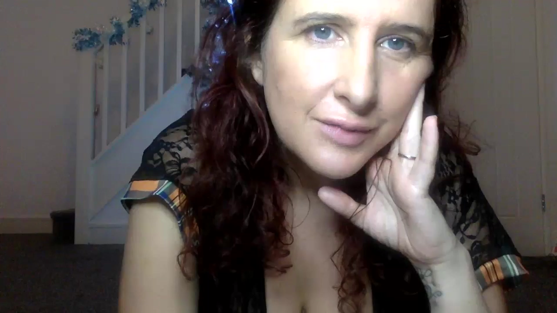 Gallery image thumbnail from AshleyyCoxx's myfreecams stream on, 12/16/2024, 09:35 image 8 of 20