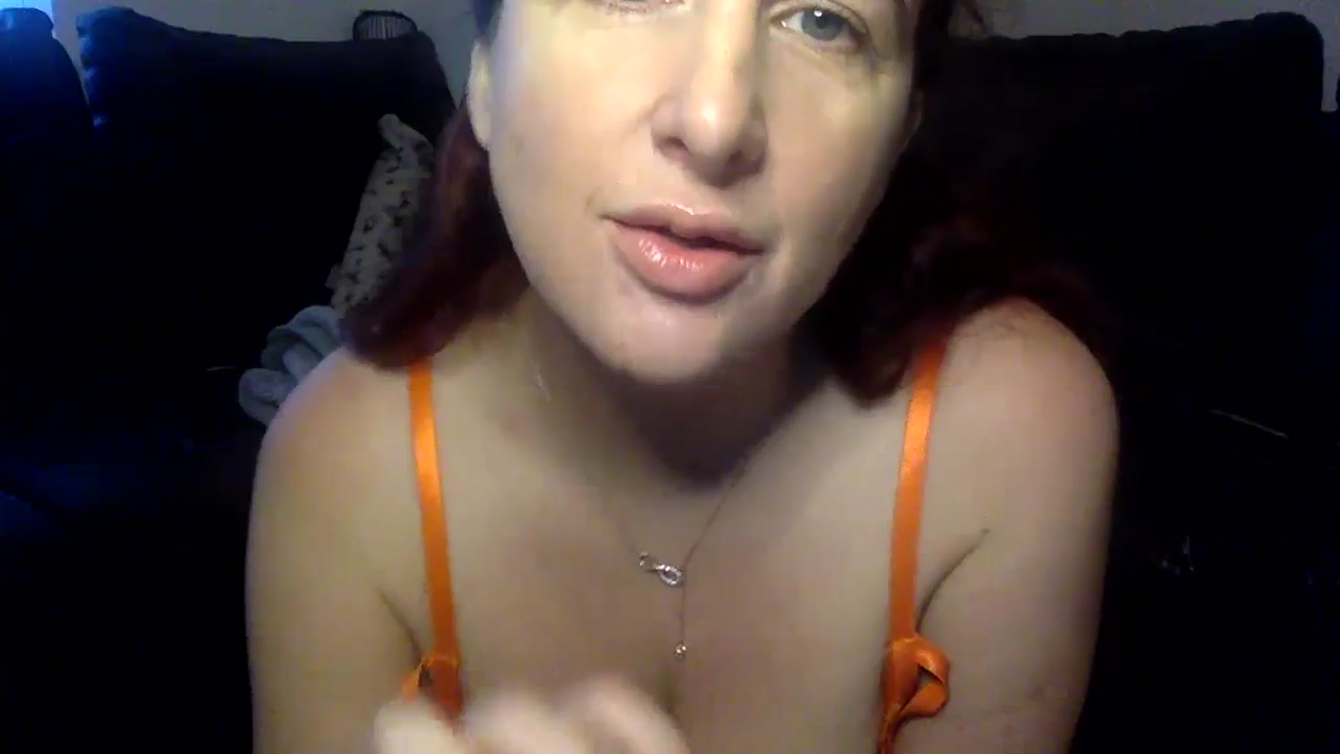 Gallery image thumbnail from AshleyyCoxx's myfreecams stream on, 01/07/2025, 10:04 image 8 of 20