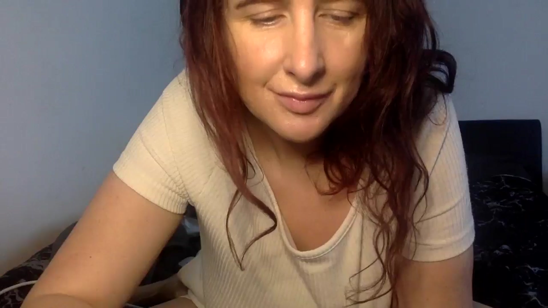 Gallery image thumbnail from AshleyyCoxx's myfreecams stream on, 01/16/2025, 11:56 image 14 of 20