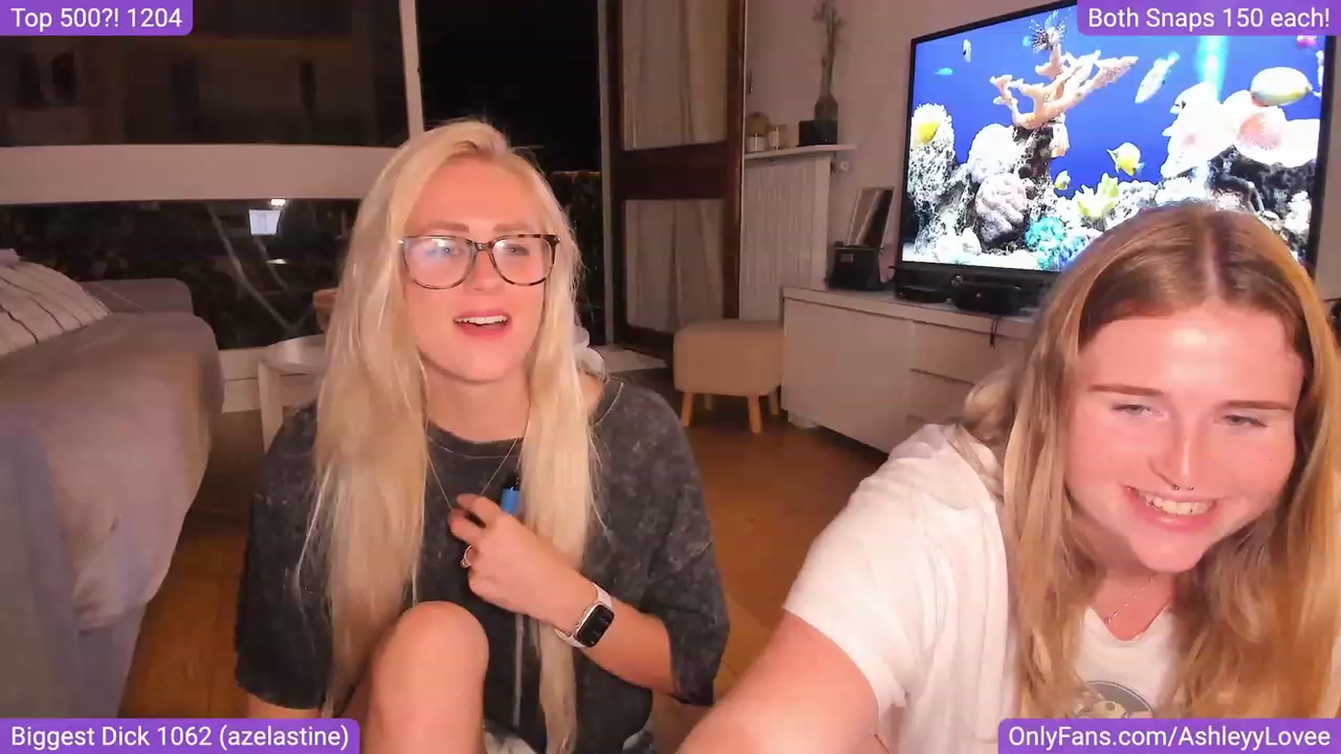 Gallery image thumbnail from AshleyyLovee's myfreecams stream on, 08/20/2023, 03:05 image 17 of 20