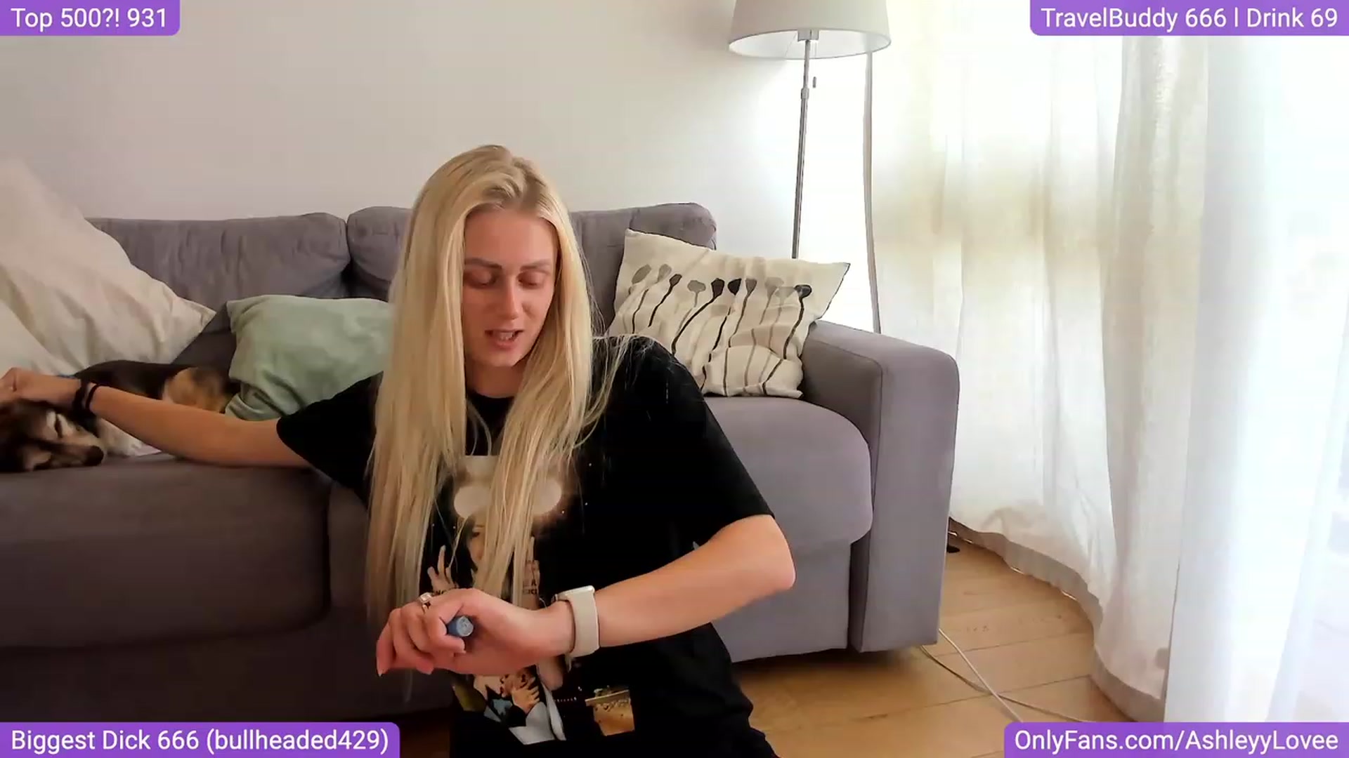 Gallery image thumbnail from AshleyyLovee's myfreecams stream on, 08/30/2023, 12:34 image 11 of 20