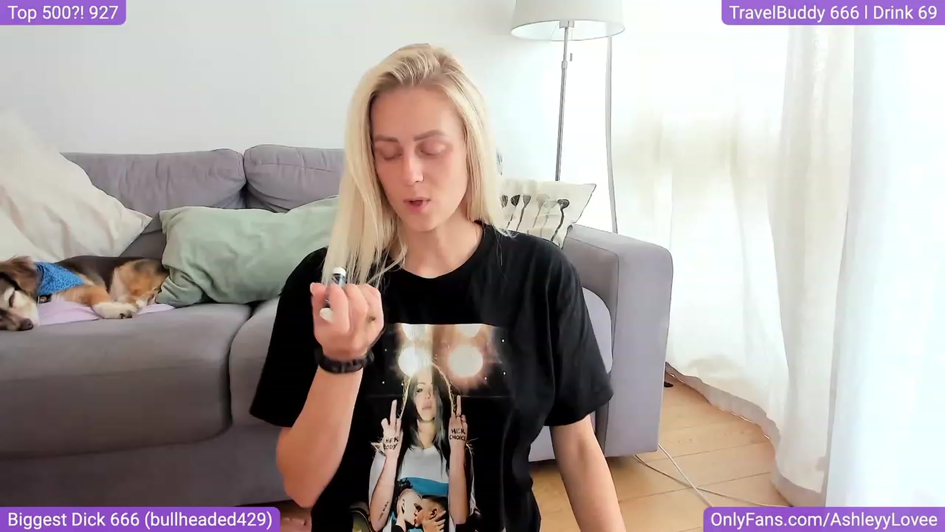 Gallery image thumbnail from AshleyyLovee's myfreecams stream on, 08/30/2023, 12:34 image 14 of 20