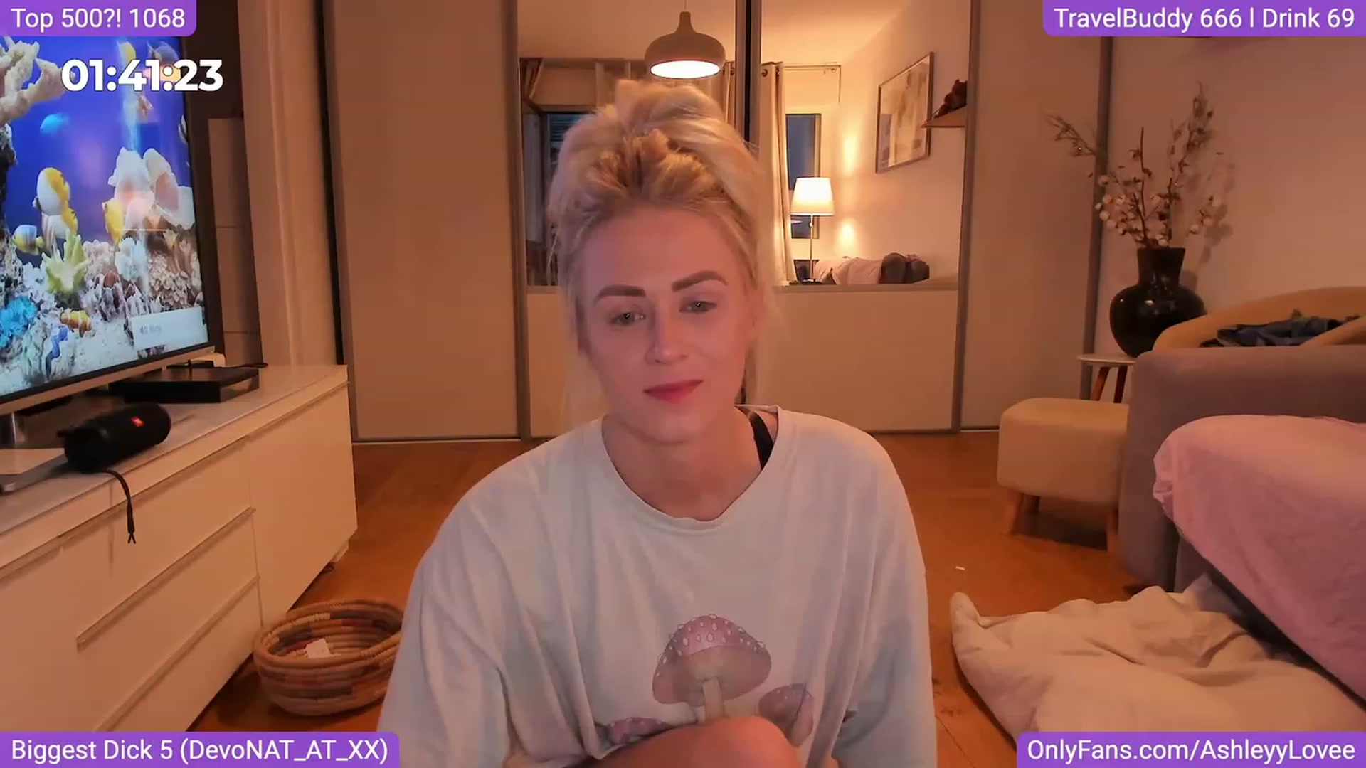 Gallery image thumbnail from AshleyyLovee's myfreecams stream on, 09/01/2023, 20:35 image 4 of 20