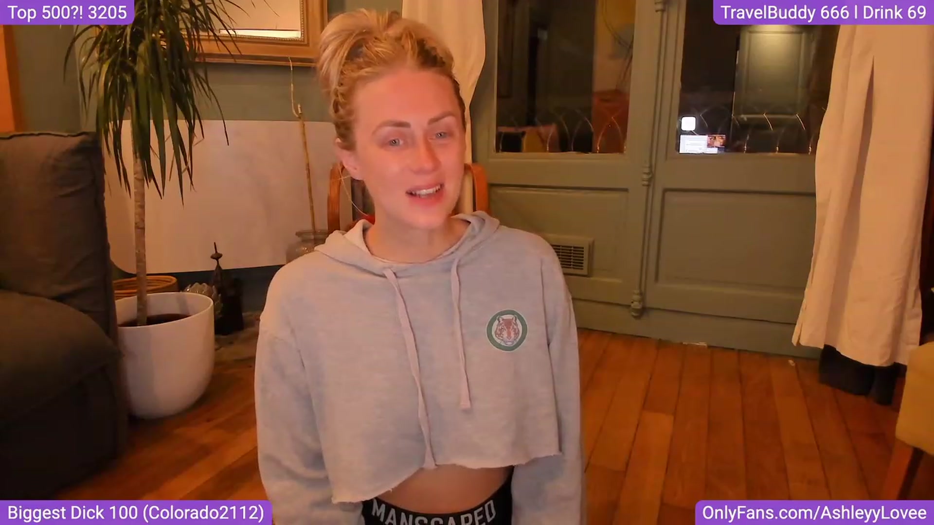 Gallery image thumbnail from AshleyyLovee's myfreecams stream on, 09/04/2023, 23:13 image 14 of 20