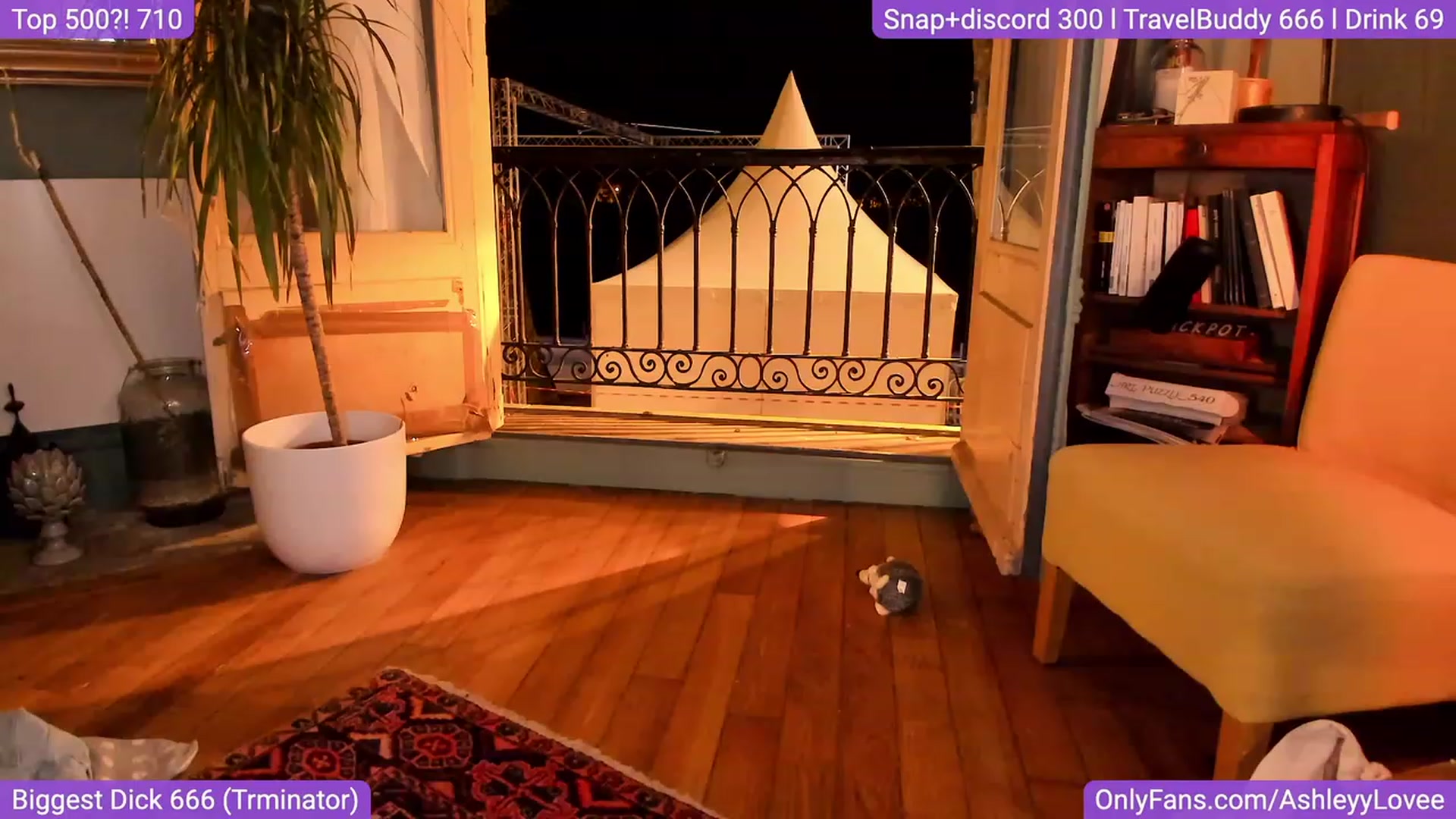 Gallery image thumbnail from AshleyyLovee's myfreecams stream on, 09/12/2023, 22:34 image 6 of 20