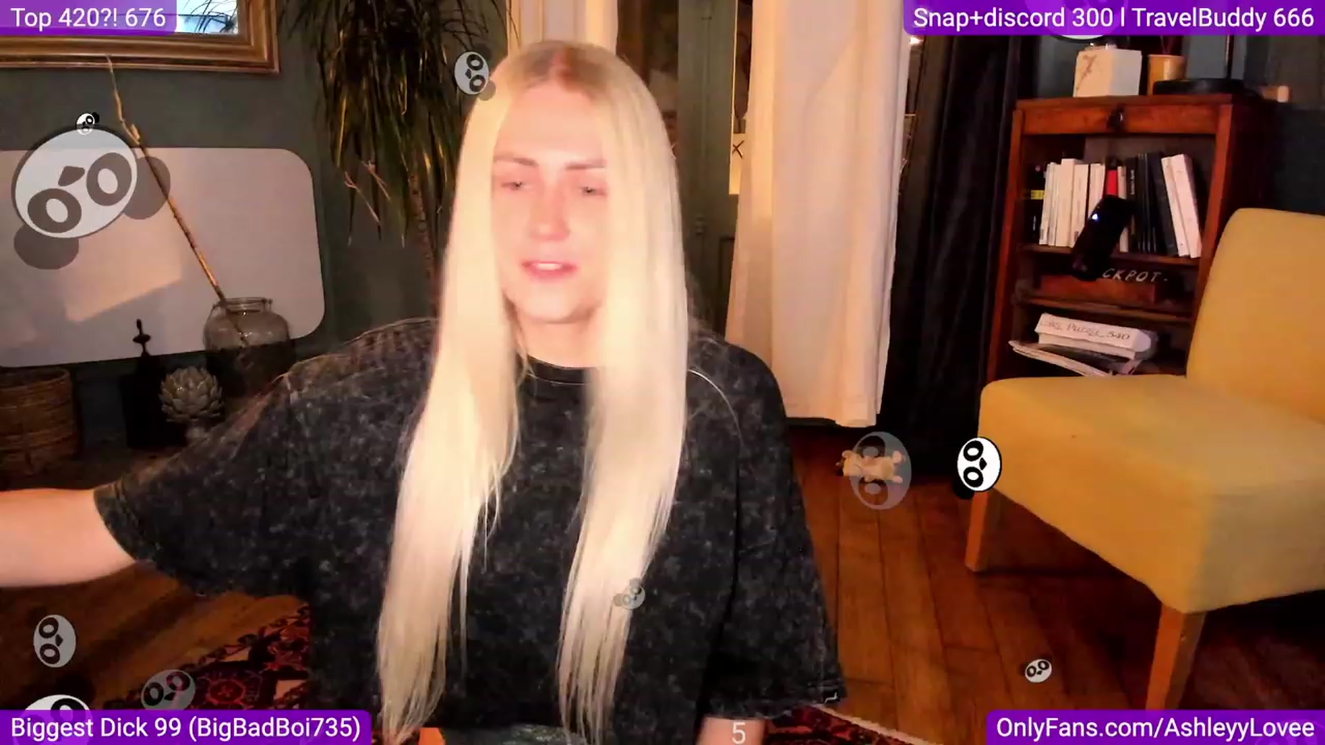 Gallery image thumbnail from AshleyyLovee's myfreecams stream on, 09/24/2023, 20:27 image 9 of 20