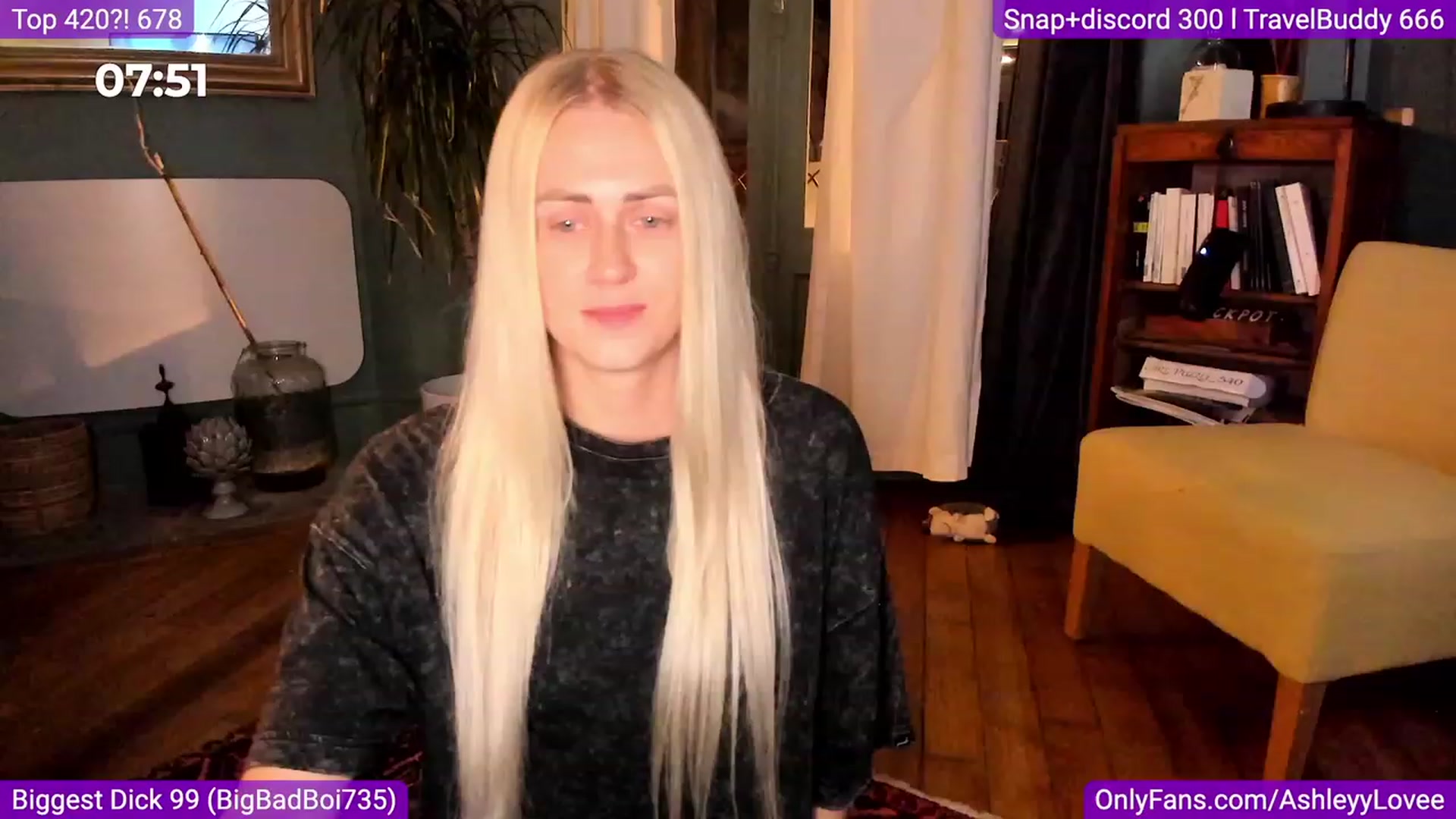 Gallery image thumbnail from AshleyyLovee's myfreecams stream on, 09/24/2023, 20:56 image 19 of 20