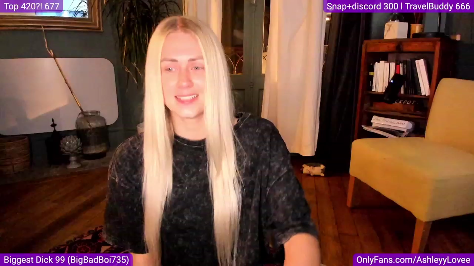 Gallery image thumbnail from AshleyyLovee's myfreecams stream on, 09/24/2023, 20:56 image 6 of 20