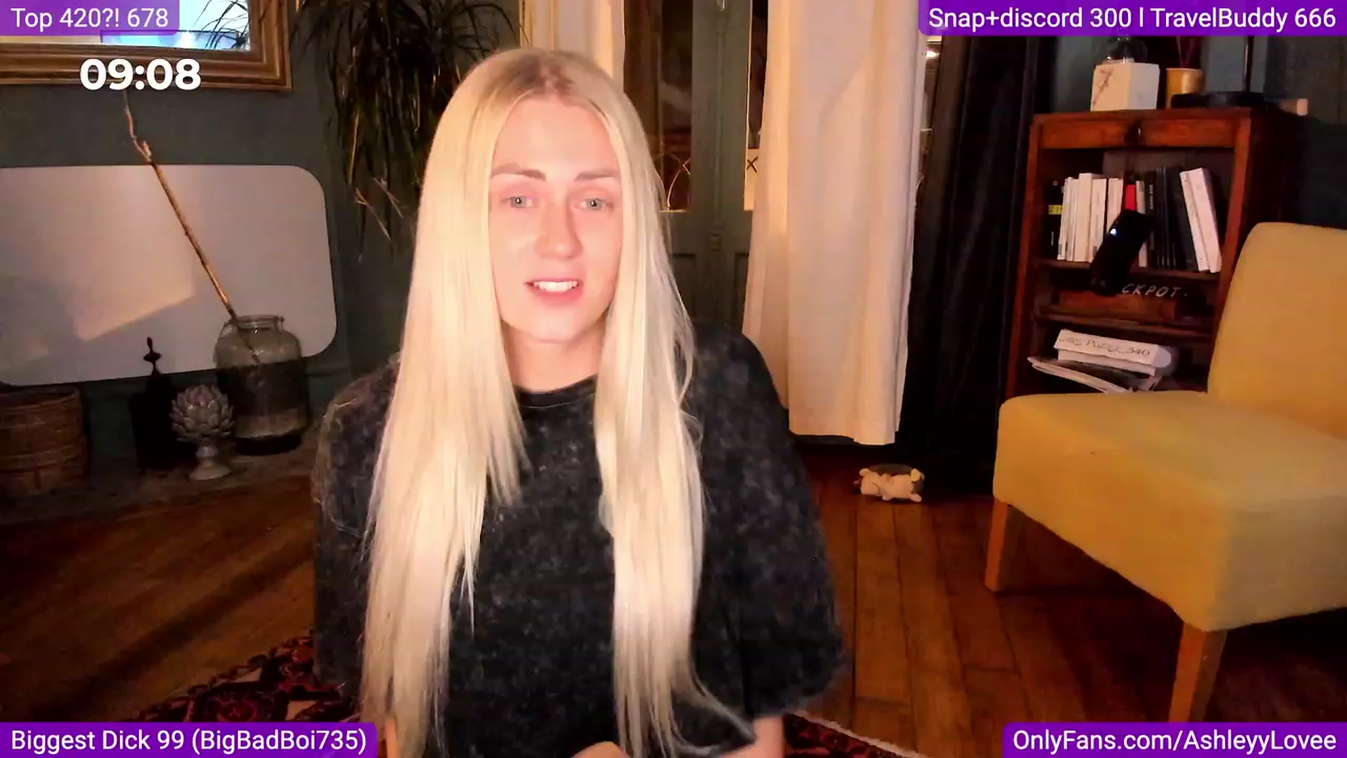 Gallery image thumbnail from AshleyyLovee's myfreecams stream on, 09/24/2023, 20:56 image 18 of 20