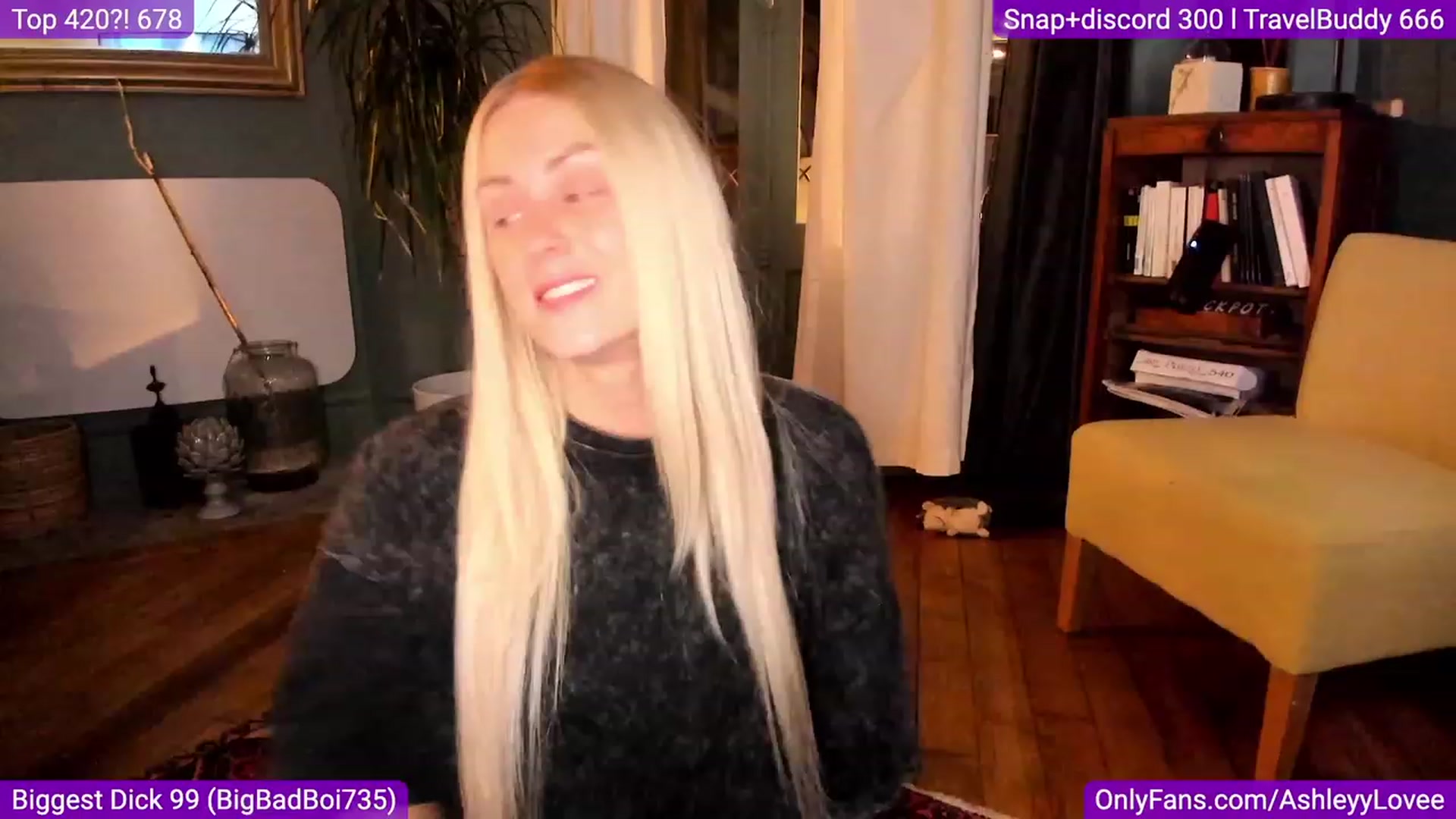 Gallery image thumbnail from AshleyyLovee's myfreecams stream on, 09/24/2023, 23:33 image 2 of 20