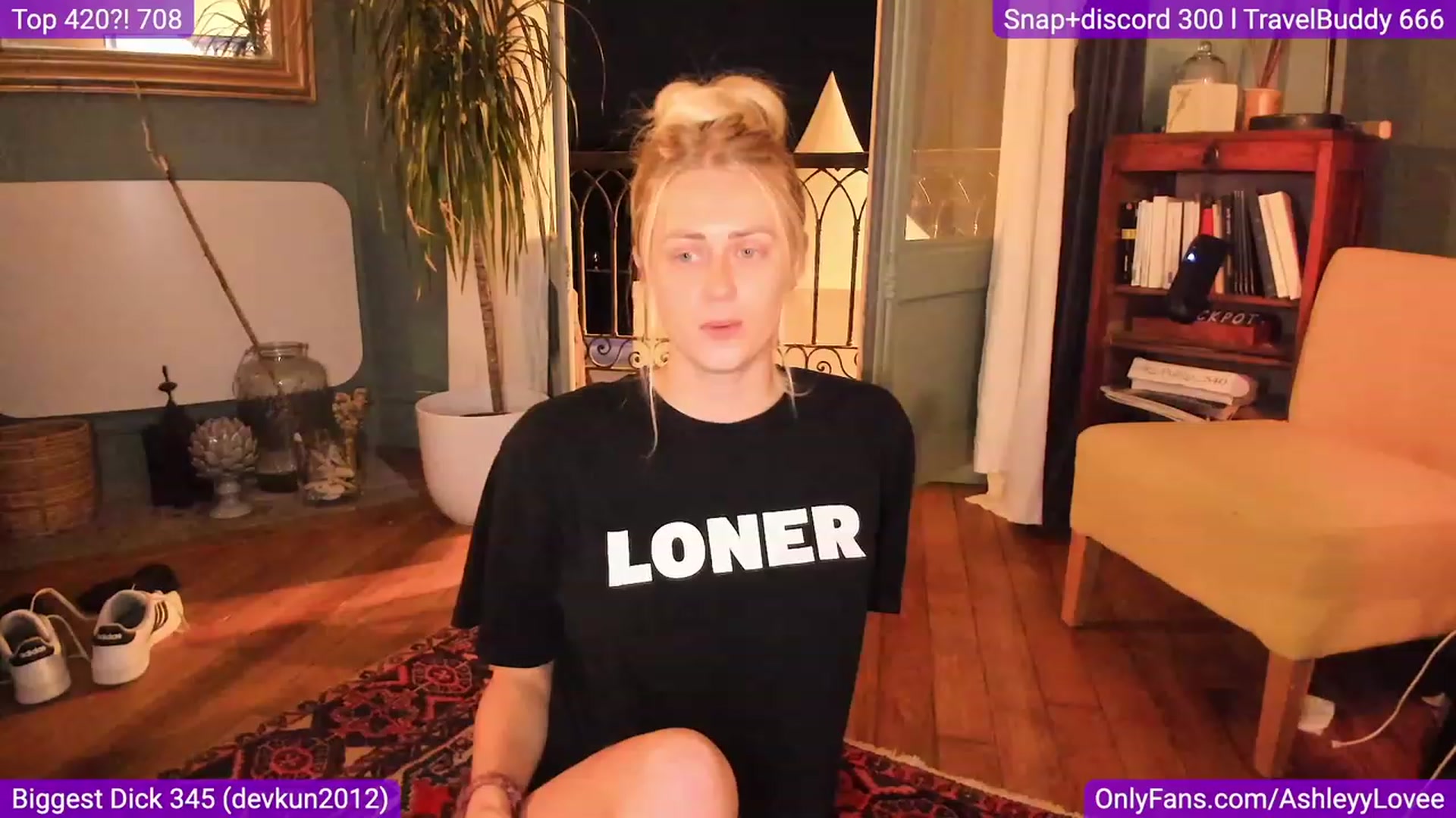 Gallery image thumbnail from AshleyyLovee's myfreecams stream on, 09/26/2023, 20:33 image 14 of 20