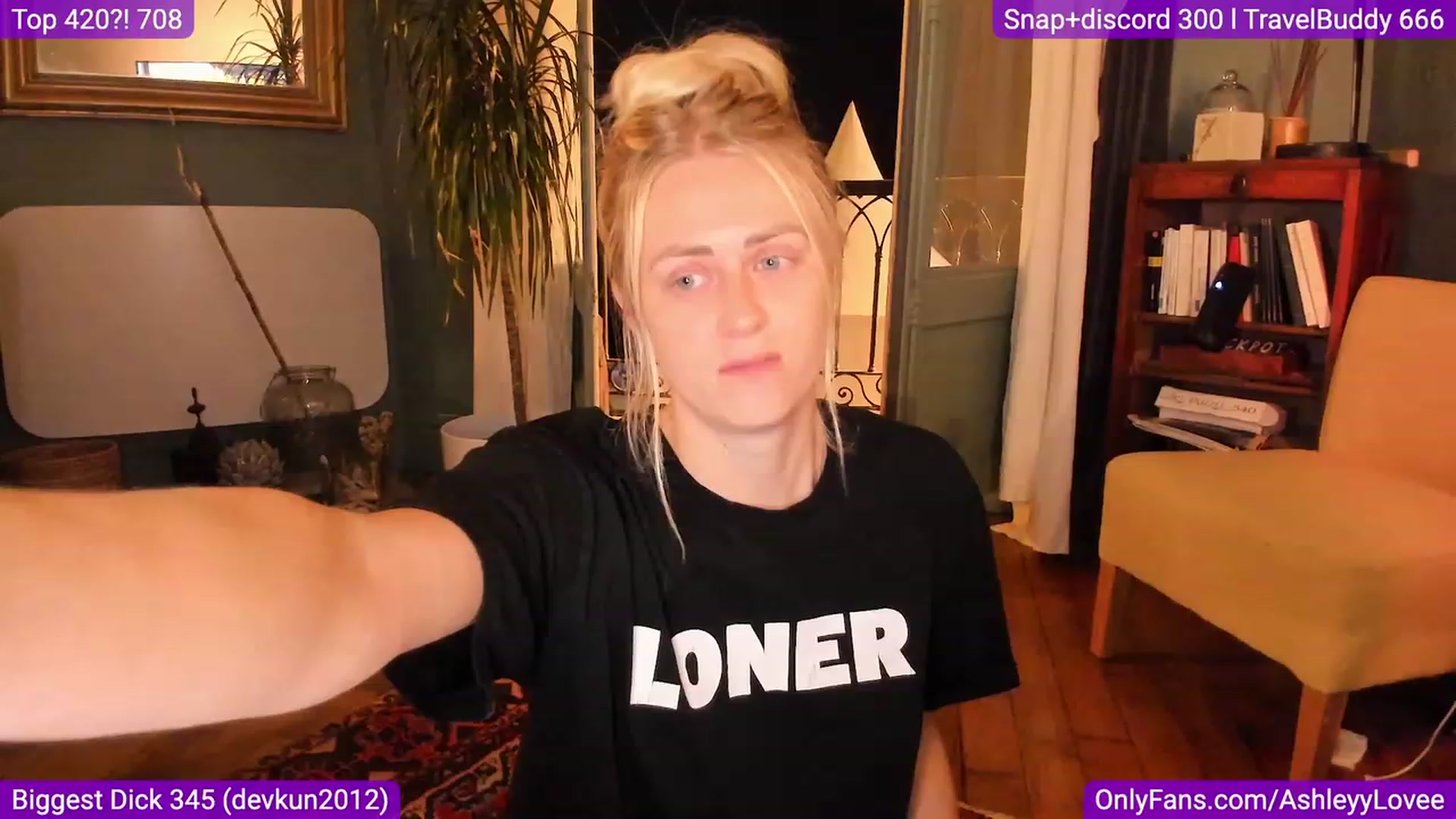 Gallery image thumbnail from AshleyyLovee's myfreecams stream on, 09/26/2023, 20:33 image 11 of 20