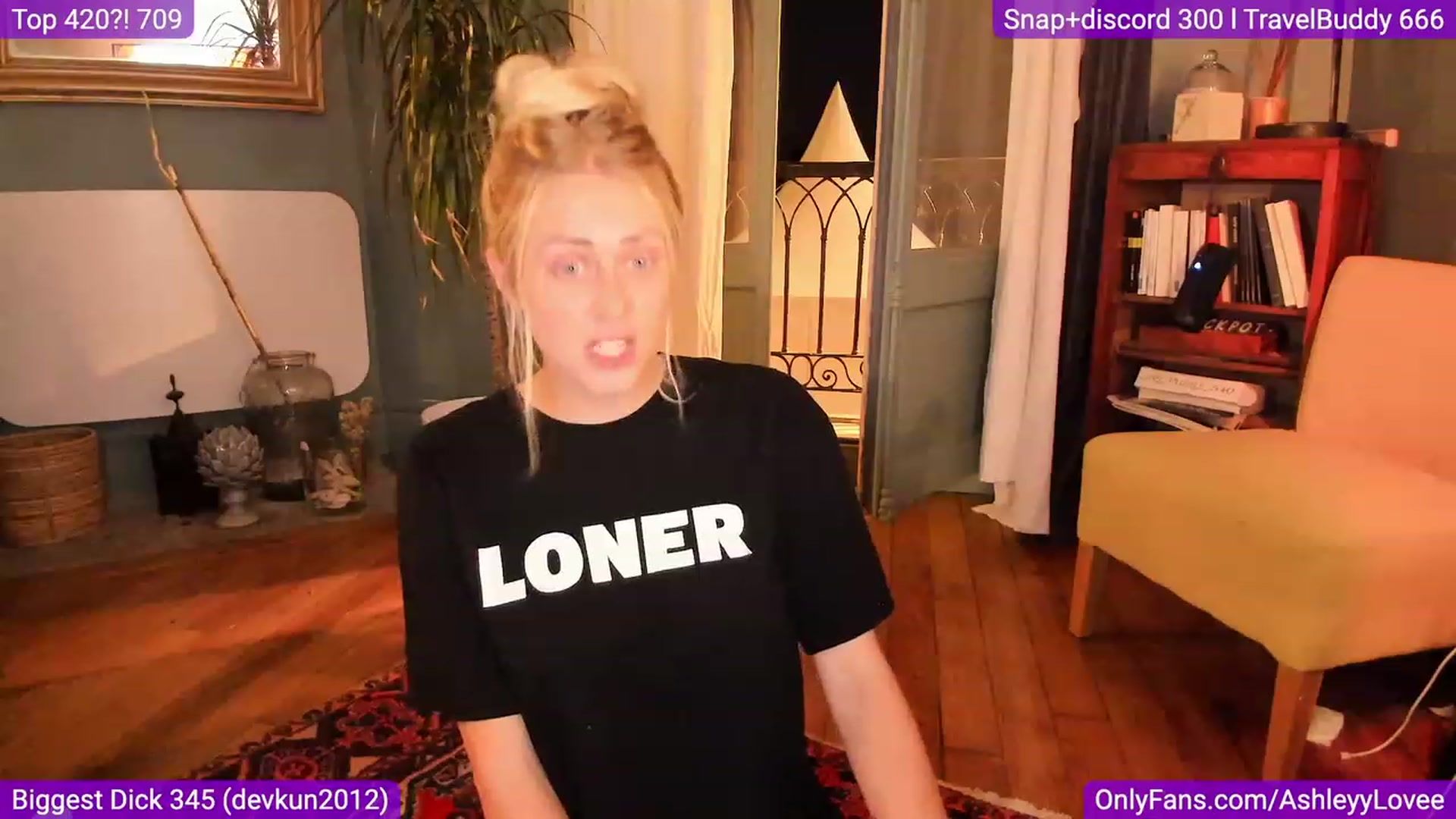 Gallery image thumbnail from AshleyyLovee's myfreecams stream on, 09/26/2023, 20:58 image 12 of 20