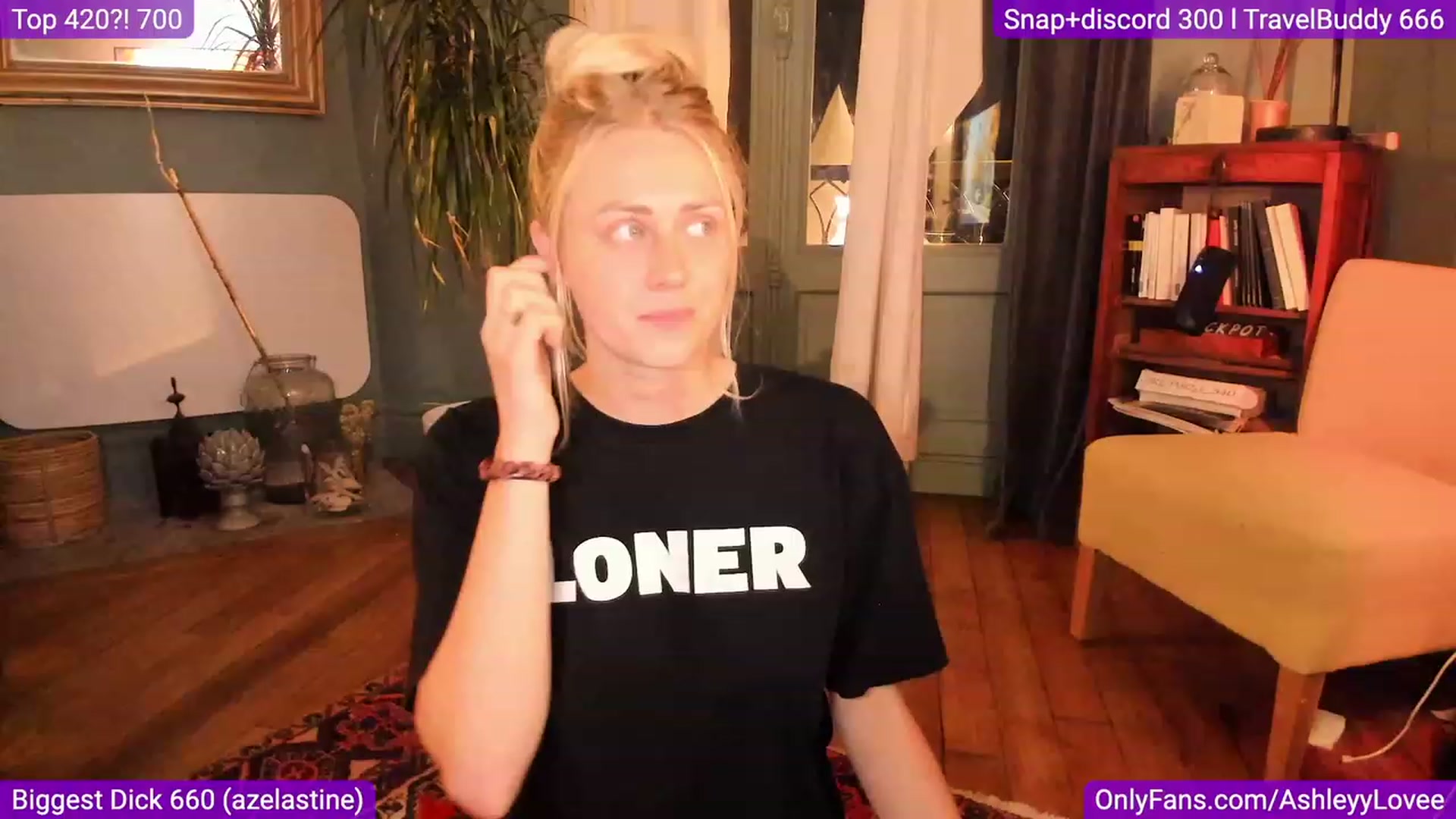 Gallery image thumbnail from AshleyyLovee's myfreecams stream on, 09/26/2023, 21:27 image 6 of 20