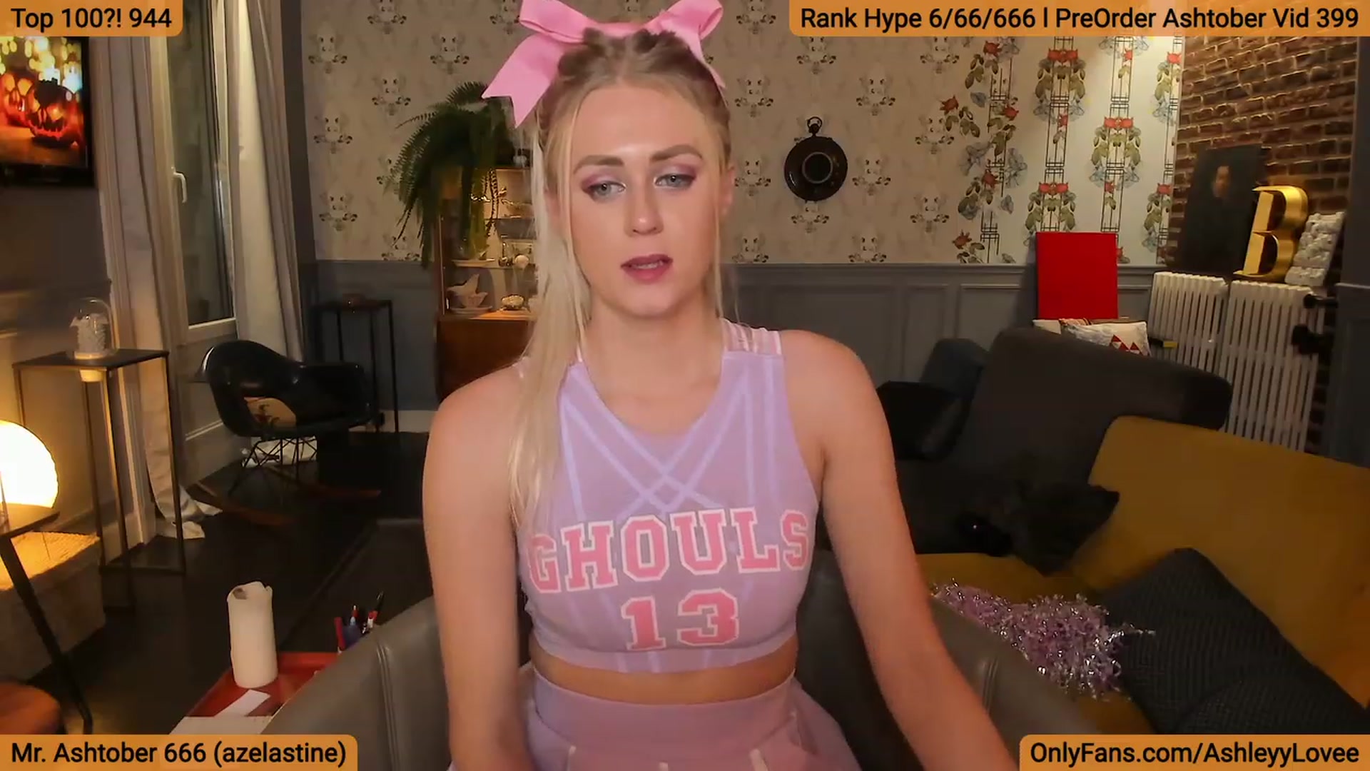 Gallery image thumbnail from AshleyyLovee's myfreecams stream on, 10/02/2023, 21:25 image 9 of 20