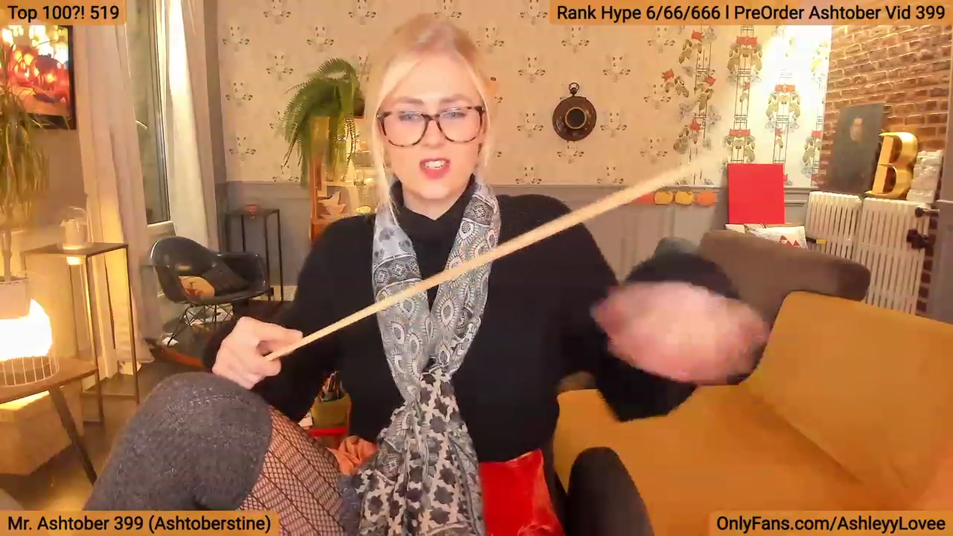 Gallery image thumbnail from AshleyyLovee's myfreecams stream on, 10/03/2023, 21:07 image 18 of 20
