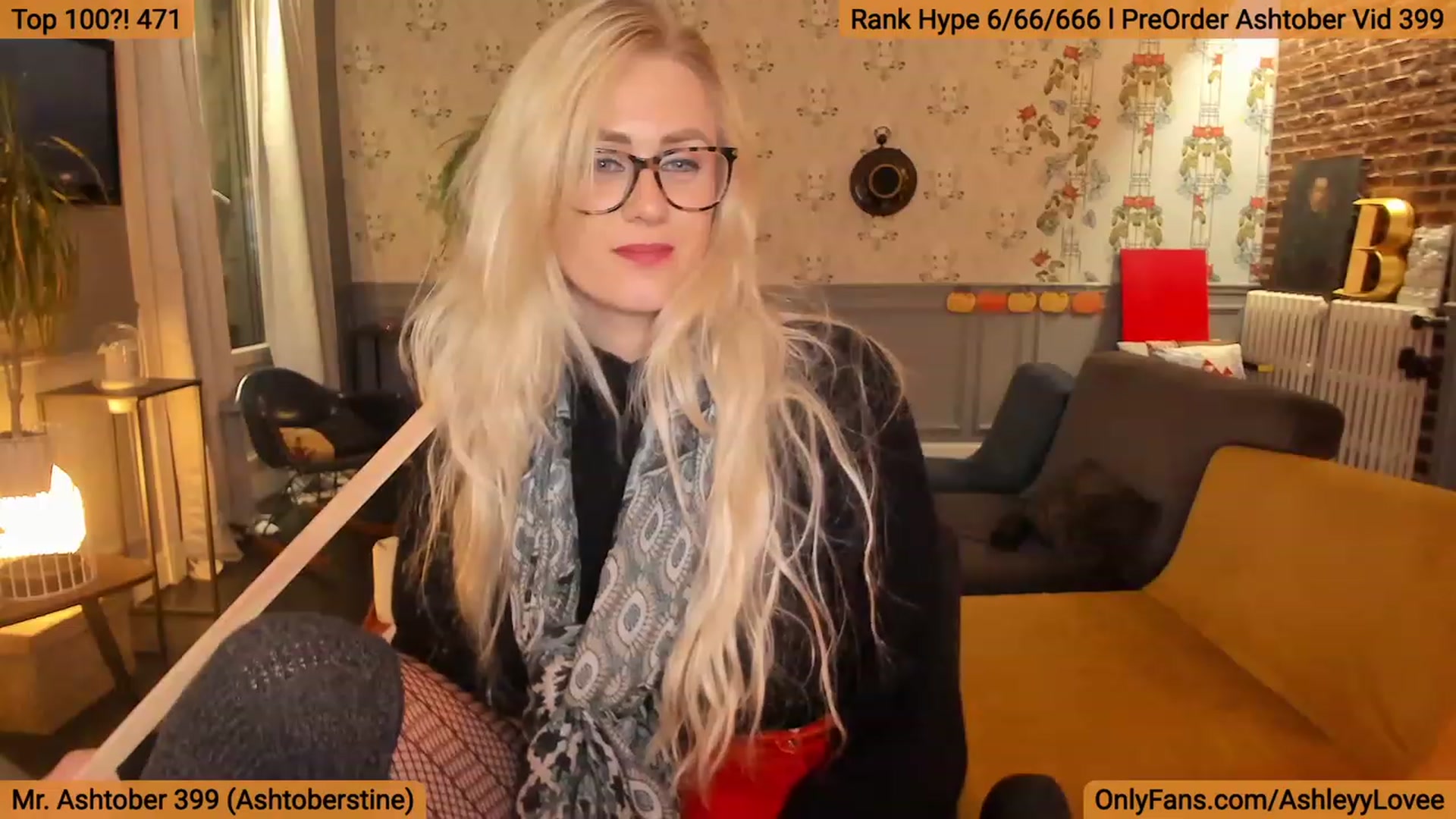 Gallery image thumbnail from AshleyyLovee's myfreecams stream on, 10/03/2023, 22:46 image 12 of 20