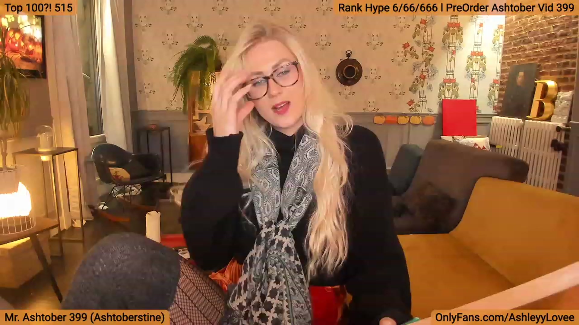 Gallery image thumbnail from AshleyyLovee's myfreecams stream on, 10/03/2023, 22:46 image 2 of 20