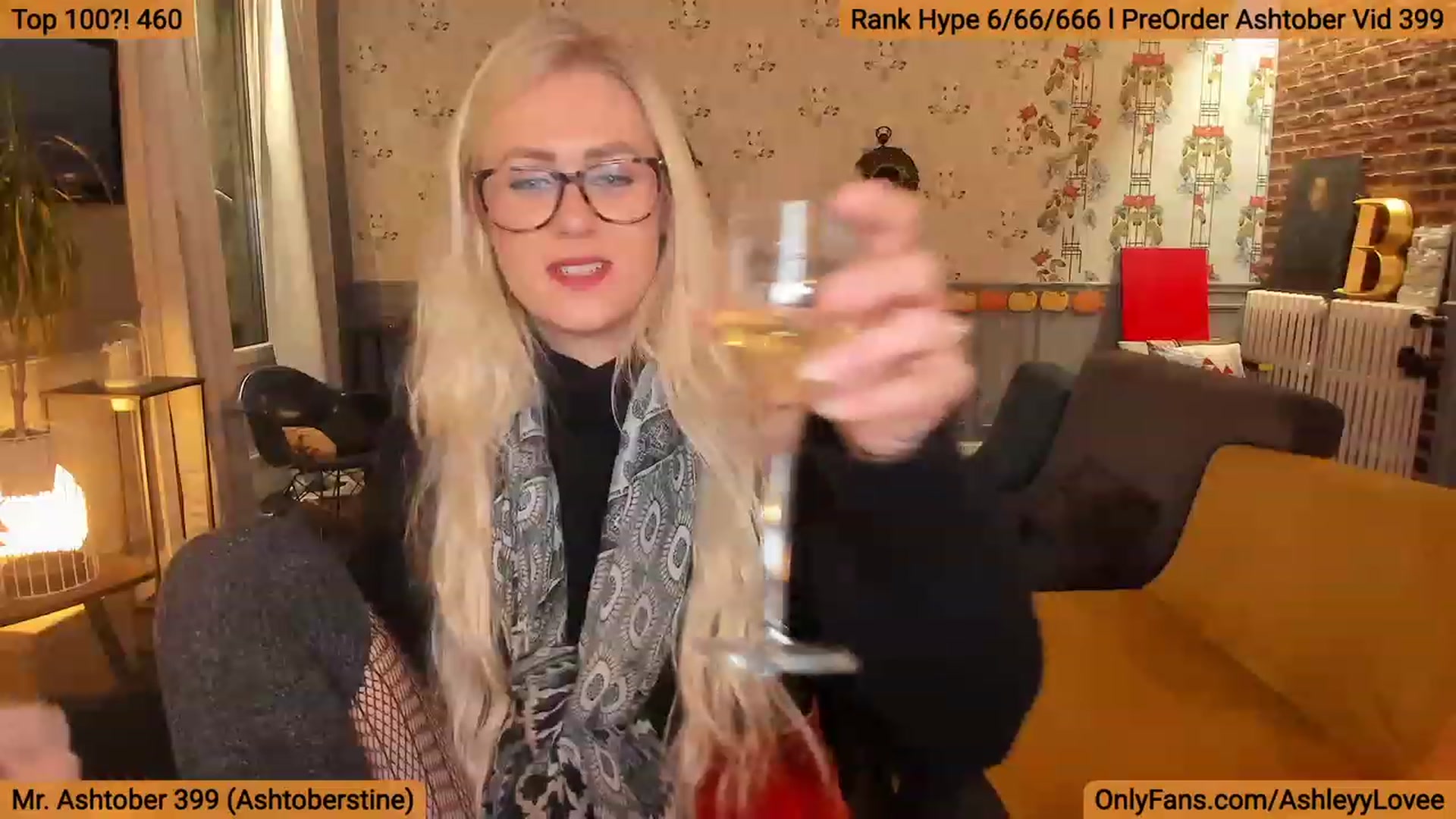 Gallery image thumbnail from AshleyyLovee's myfreecams stream on, 10/03/2023, 22:46 image 17 of 20