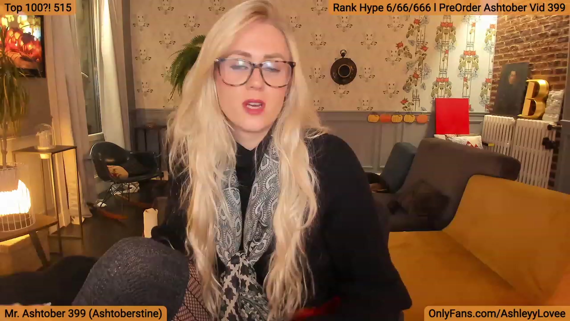 Gallery image thumbnail from AshleyyLovee's myfreecams stream on, 10/03/2023, 22:46 image 1 of 20