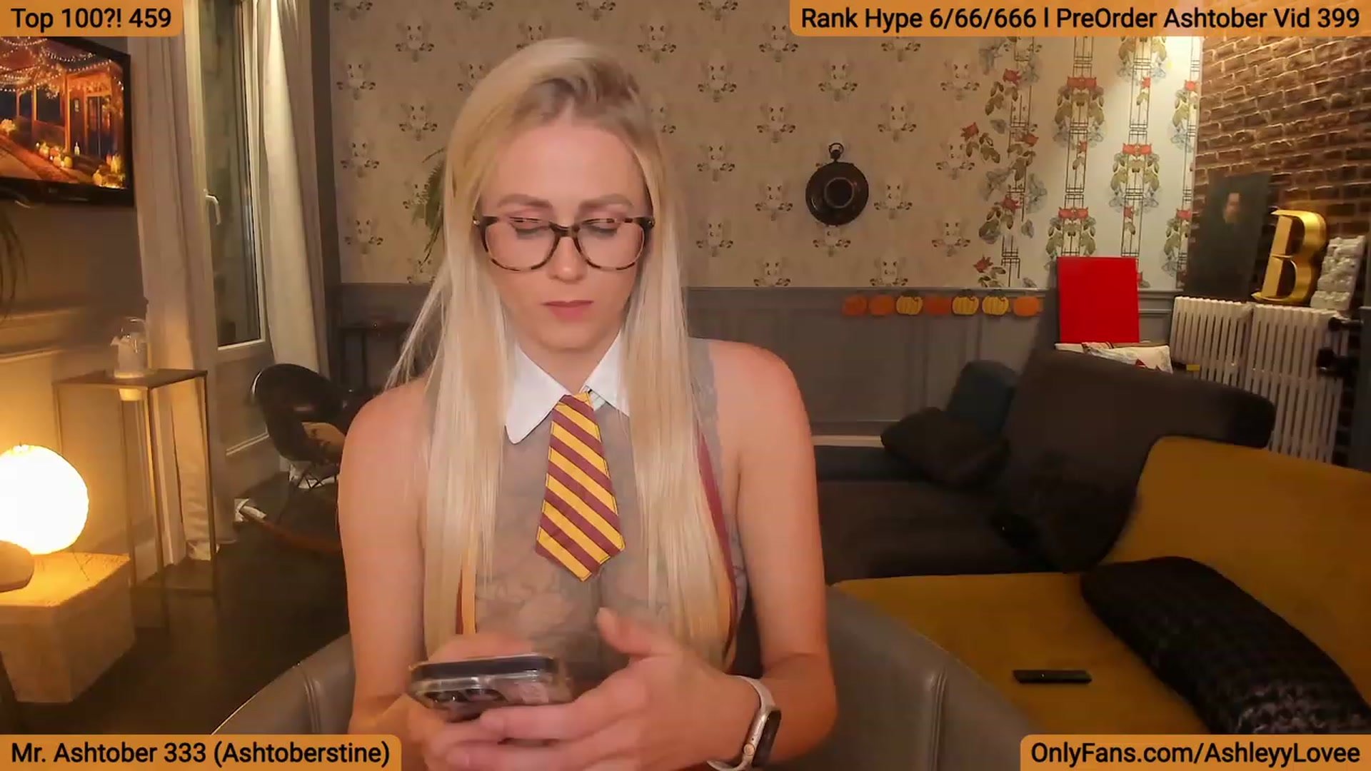 Gallery image thumbnail from AshleyyLovee's myfreecams stream on, 10/05/2023, 20:45 image 2 of 20