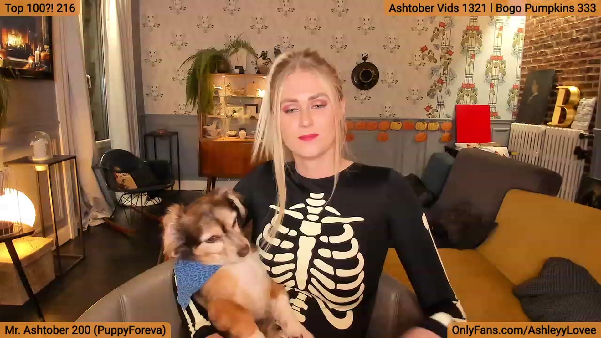 Gallery image thumbnail from AshleyyLovee's myfreecams stream on, 10/17/2023, 21:41 image 11 of 20