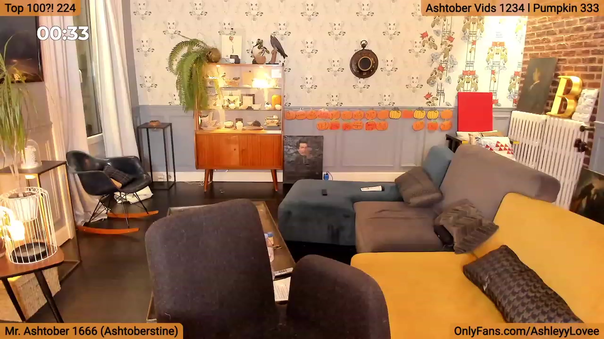 Gallery image thumbnail from AshleyyLovee's myfreecams stream on, 11/01/2023, 24:52 image 8 of 20