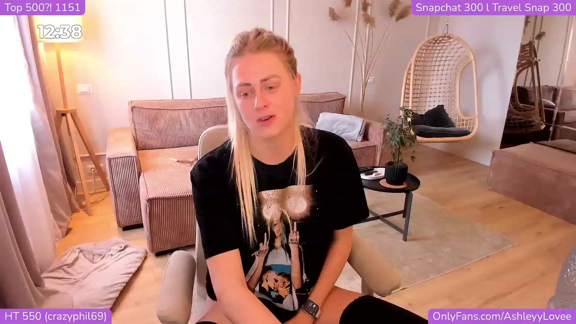 Gallery image thumbnail from AshleyyLovee's myfreecams stream on, 11/07/2023, 11:32 image 14 of 20