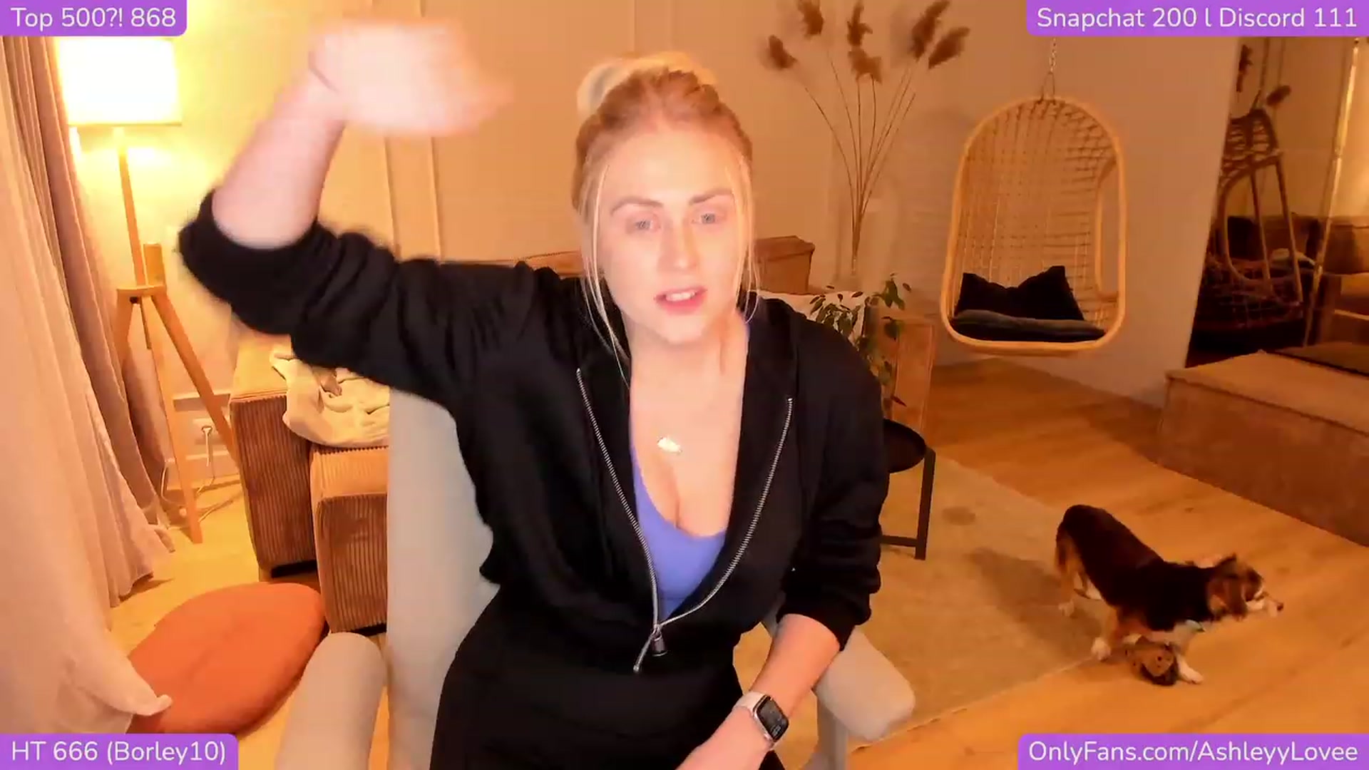 Gallery image thumbnail from AshleyyLovee's myfreecams stream on, 11/09/2023, 22:51 image 12 of 20