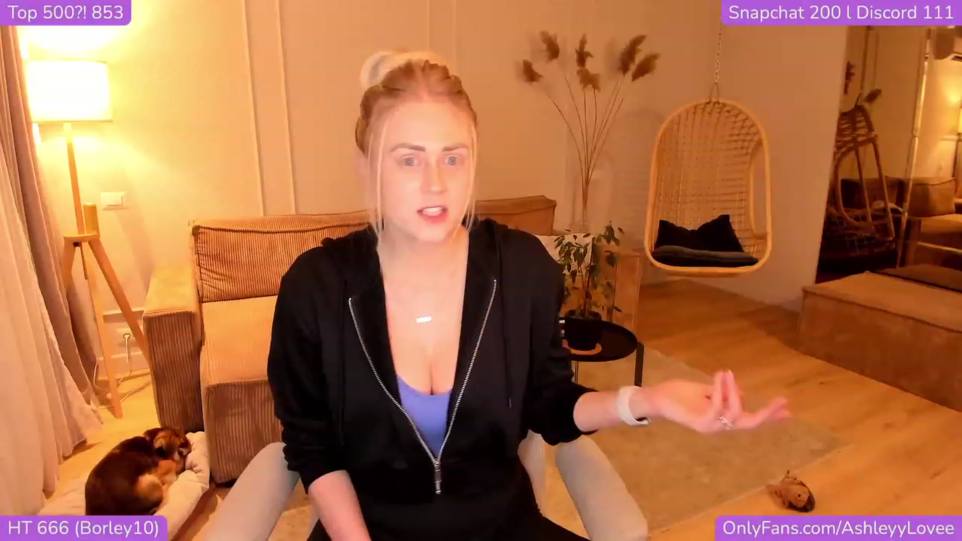 Gallery image thumbnail from AshleyyLovee's myfreecams stream on, 11/09/2023, 22:51 image 17 of 20