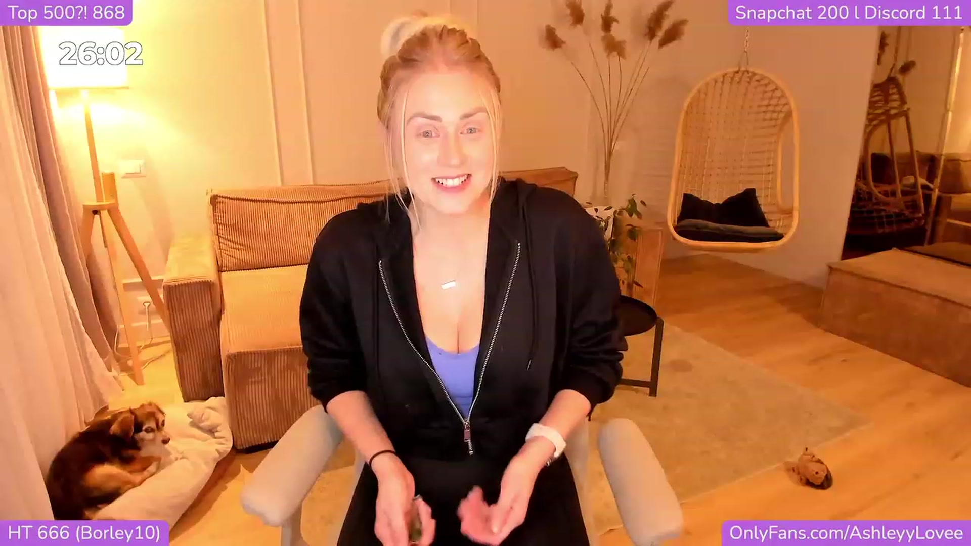 Gallery image thumbnail from AshleyyLovee's myfreecams stream on, 11/09/2023, 22:51 image 13 of 20