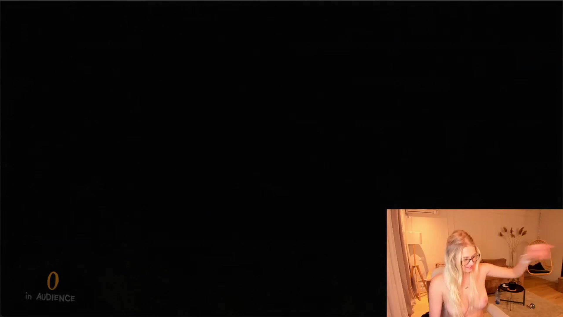 Gallery image thumbnail from AshleyyLovee's myfreecams stream on, 11/12/2023, 24:04 image 17 of 20