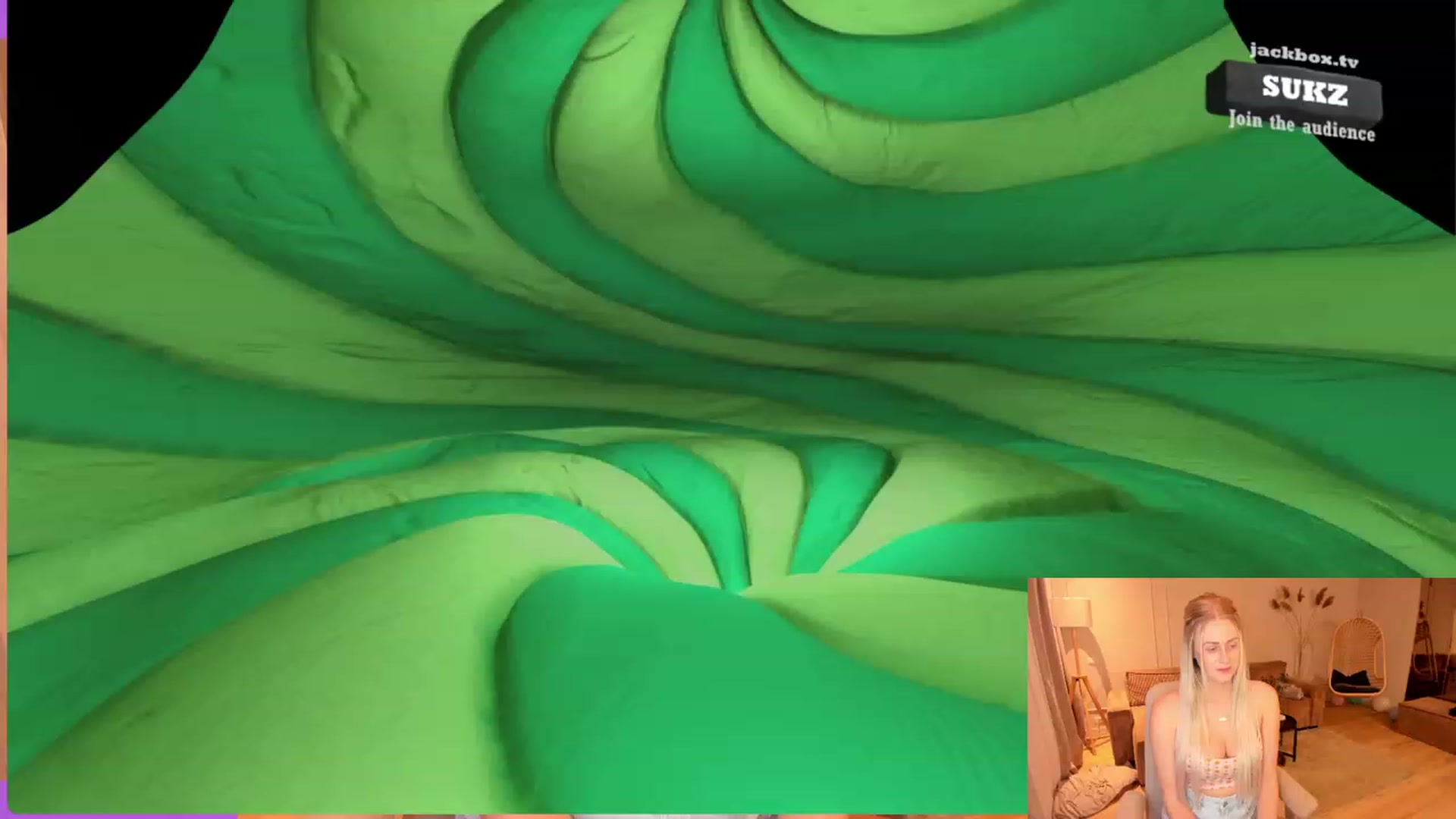 Gallery image thumbnail from AshleyyLovee's myfreecams stream on, 11/14/2023, 22:24 image 11 of 20