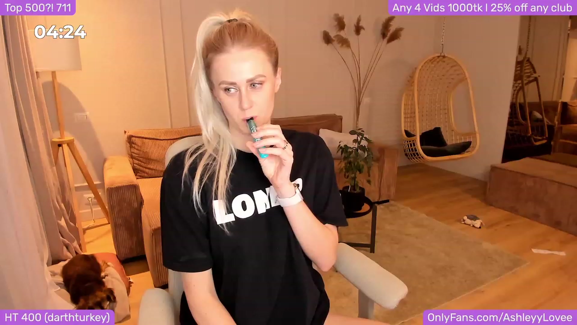 Gallery image thumbnail from AshleyyLovee's myfreecams stream on, 12/01/2023, 02:31 image 20 of 20