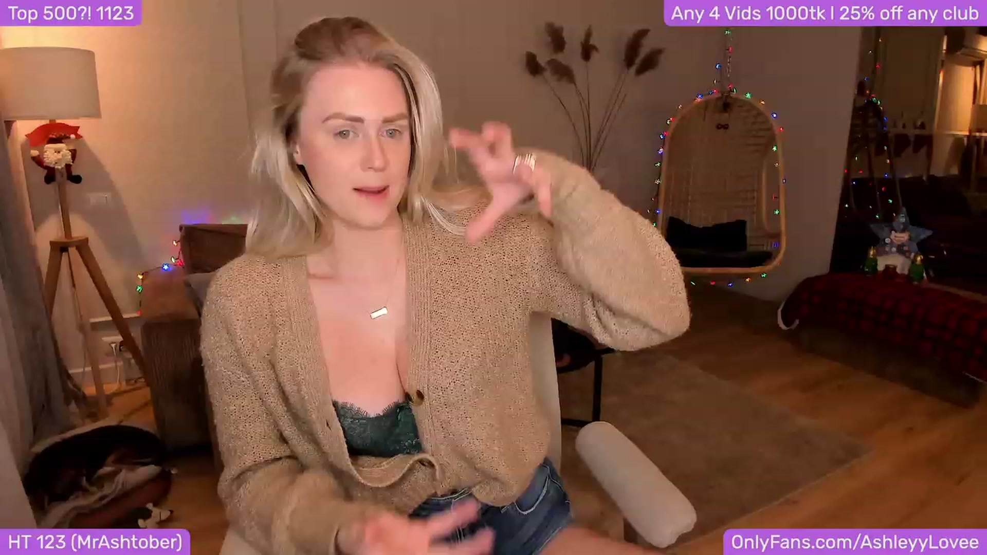 Gallery image thumbnail from AshleyyLovee's myfreecams stream on, 12/04/2023, 21:42 image 19 of 20
