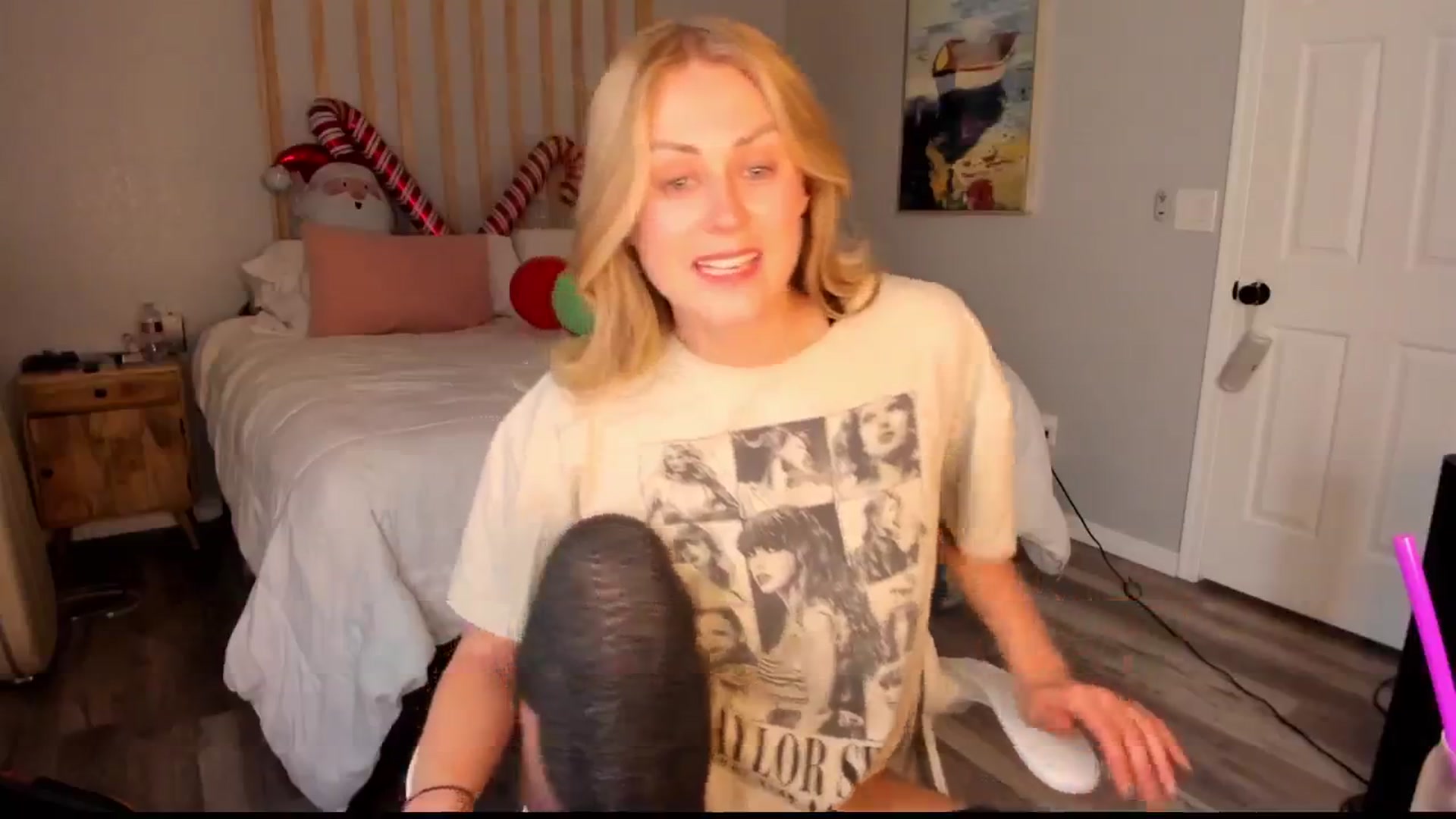 Gallery image thumbnail from AshleyyLovee's myfreecams stream on, 12/11/2024, 24:04 image 10 of 20