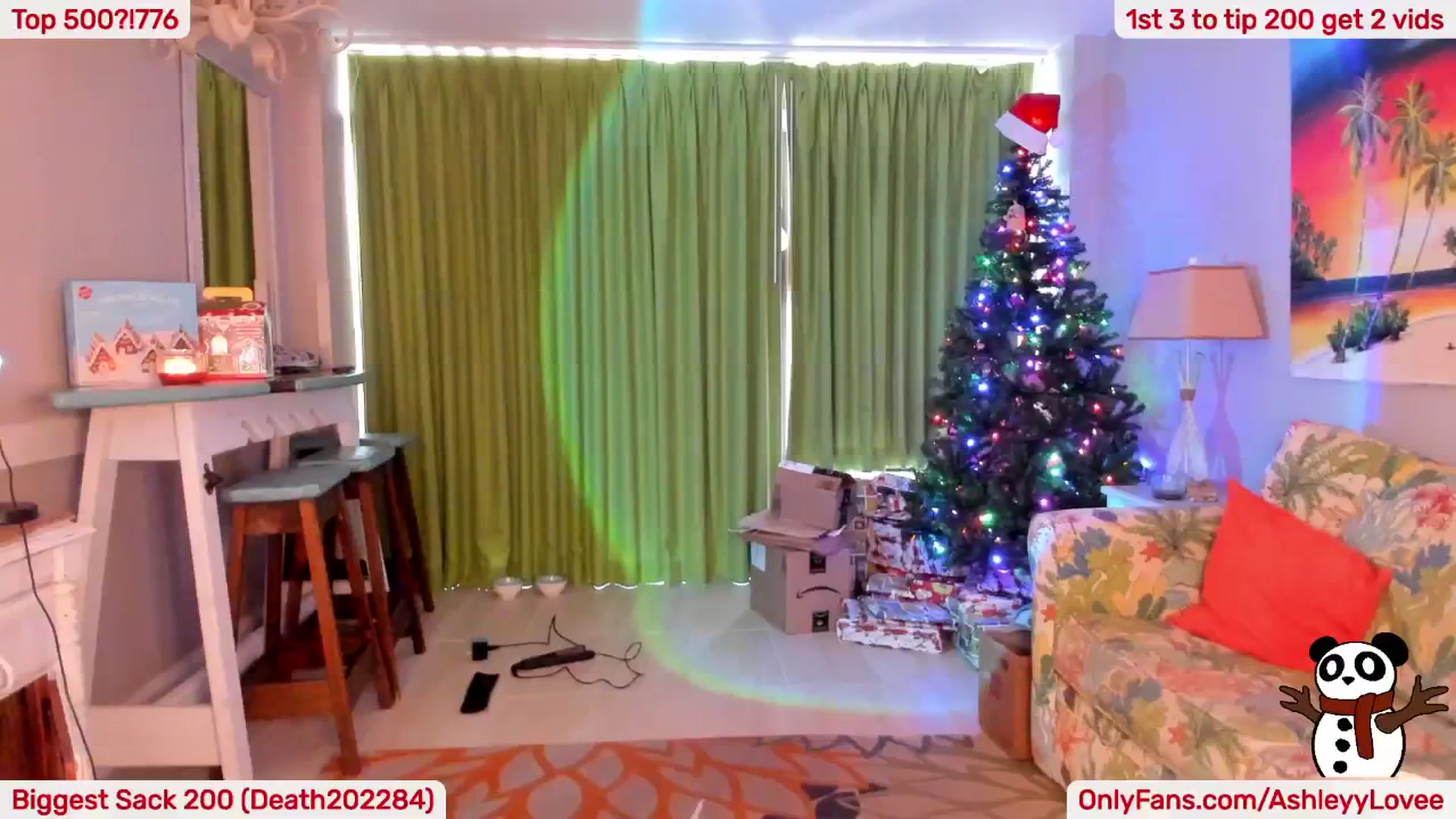 Gallery image thumbnail from AshleyyLovee's myfreecams stream on, 12/22/2024, 22:40 image 9 of 20