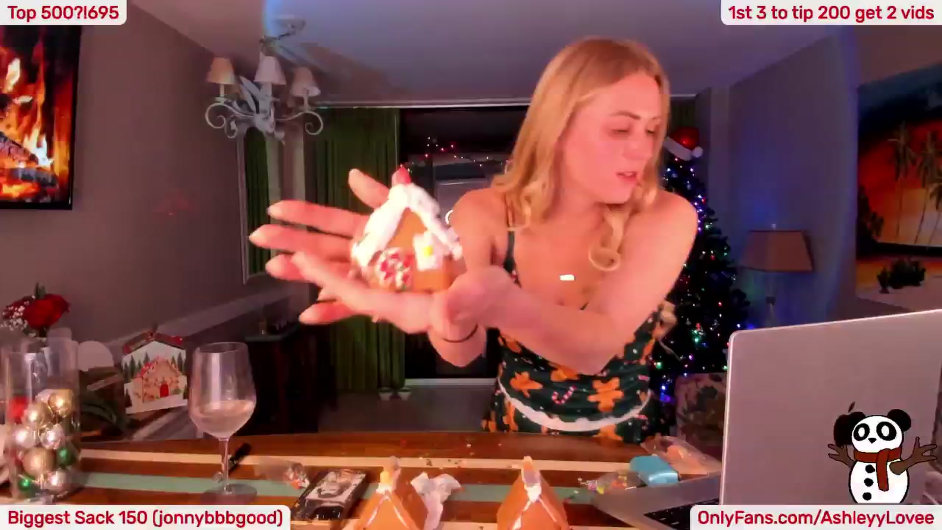 Gallery image thumbnail from AshleyyLovee's myfreecams stream on, 12/23/2024, 23:53 image 16 of 20