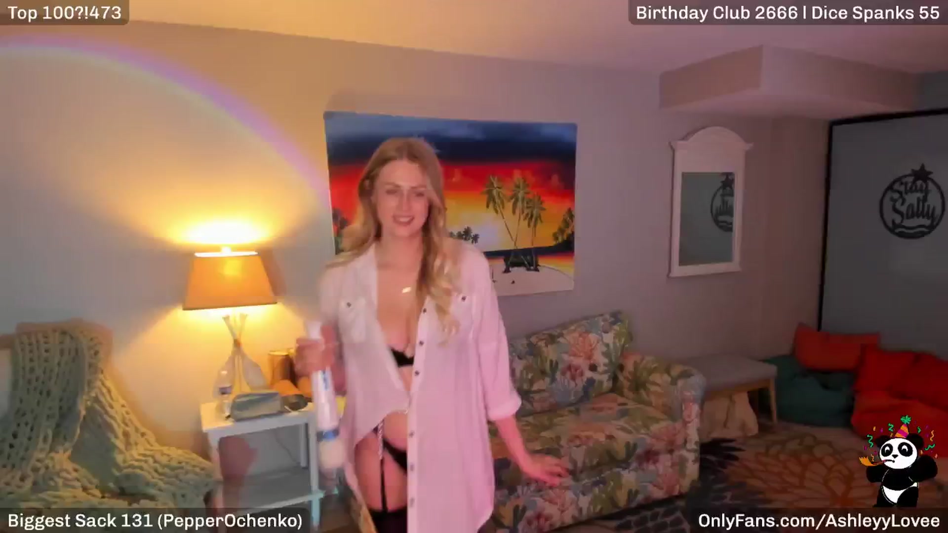 Gallery image thumbnail from AshleyyLovee's myfreecams stream on, 01/14/2025, 24:02 image 16 of 20