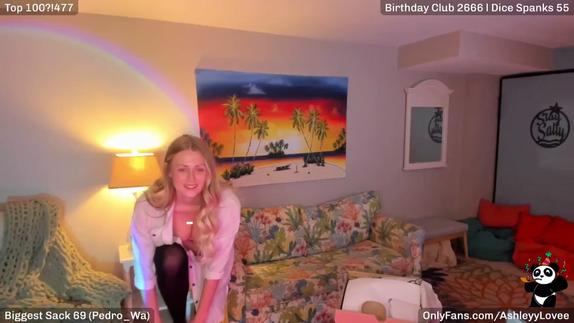 Gallery image thumbnail from AshleyyLovee's myfreecams stream on, 01/14/2025, 24:02 image 10 of 20