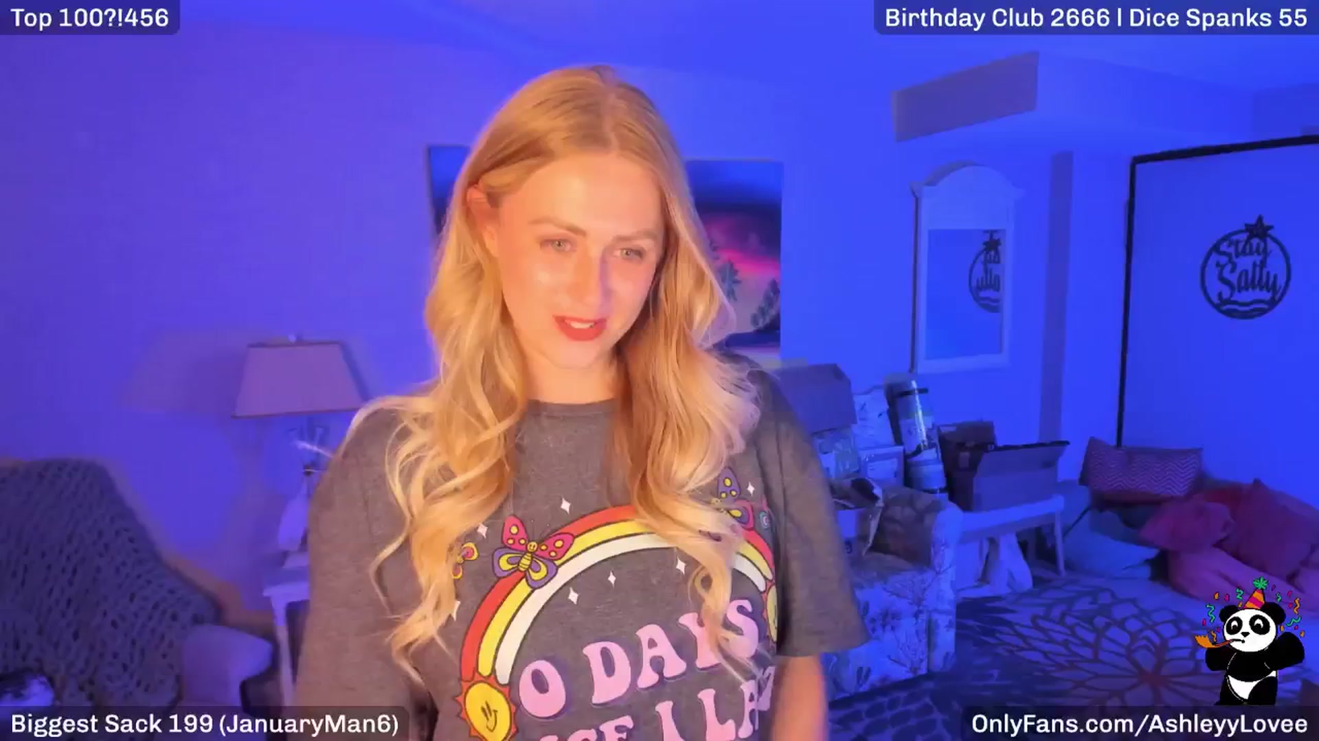 Gallery image thumbnail from AshleyyLovee's myfreecams stream on, 01/15/2025, 24:01 image 13 of 20