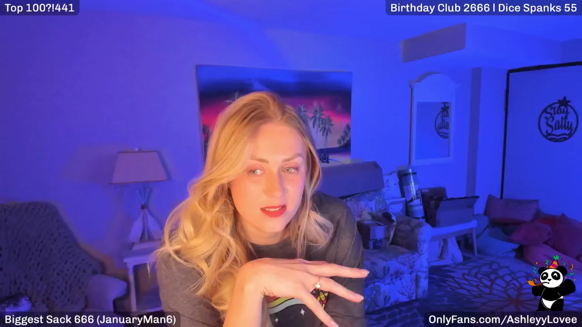 Gallery image thumbnail from AshleyyLovee's myfreecams stream on, 01/15/2025, 24:01 image 19 of 20