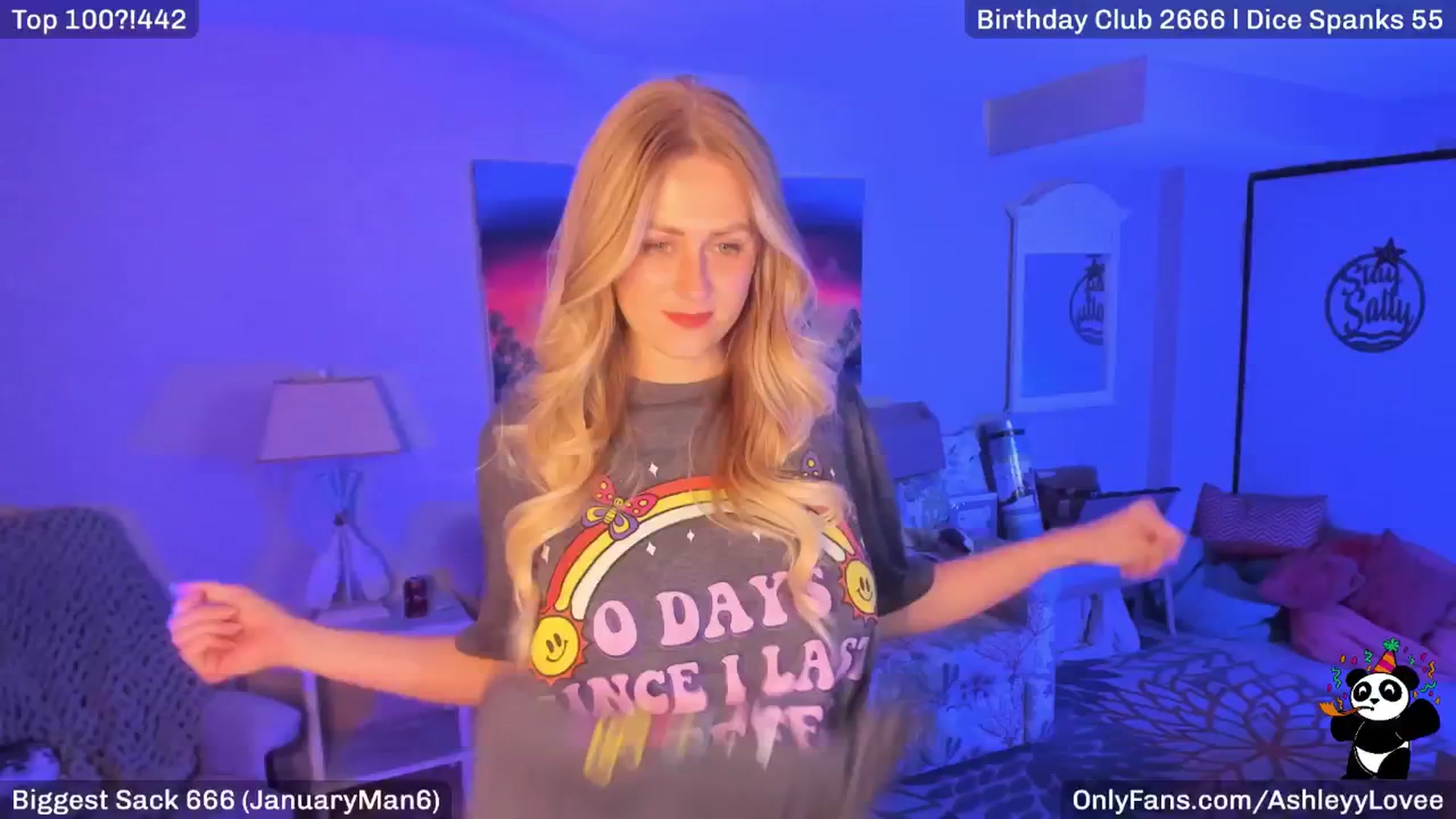 Gallery image thumbnail from AshleyyLovee's myfreecams stream on, 01/15/2025, 24:01 image 15 of 20