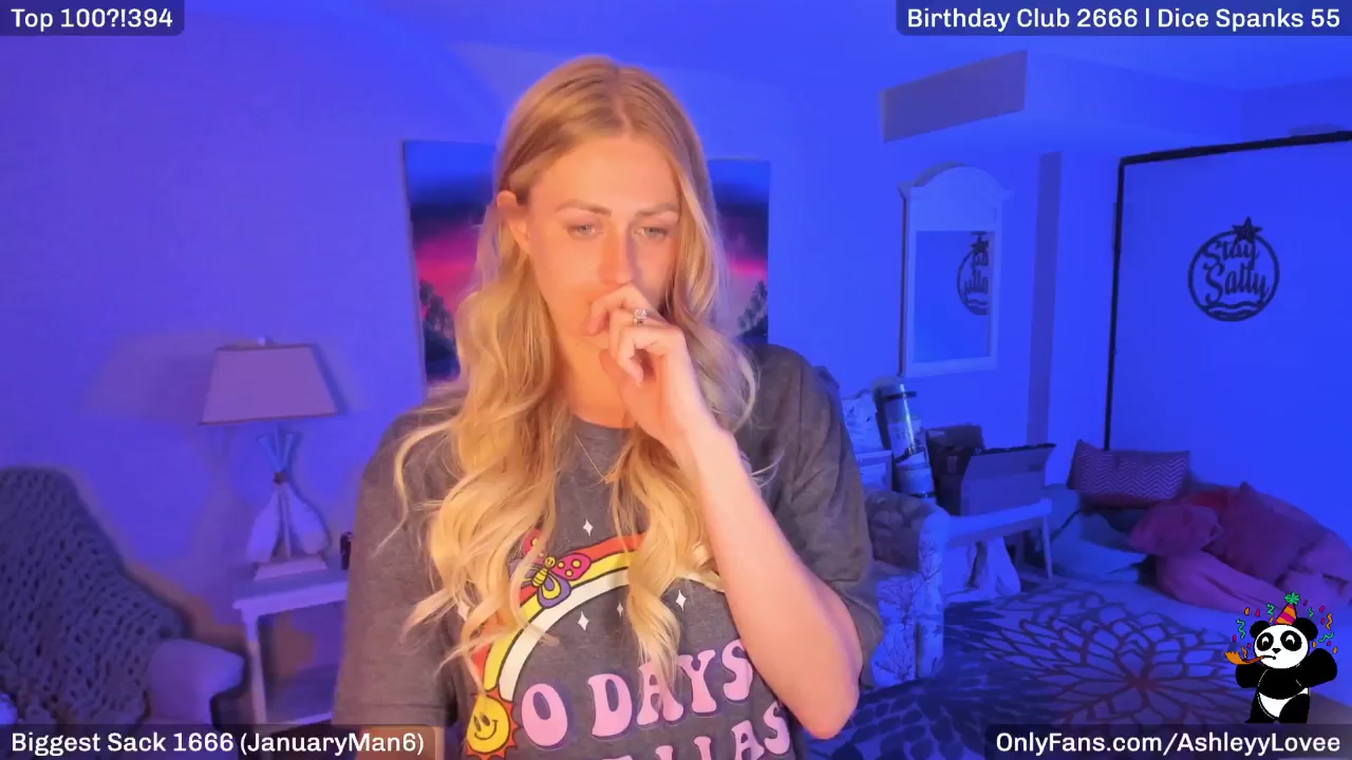 Gallery image thumbnail from AshleyyLovee's myfreecams stream on, 01/15/2025, 01:39 image 11 of 20