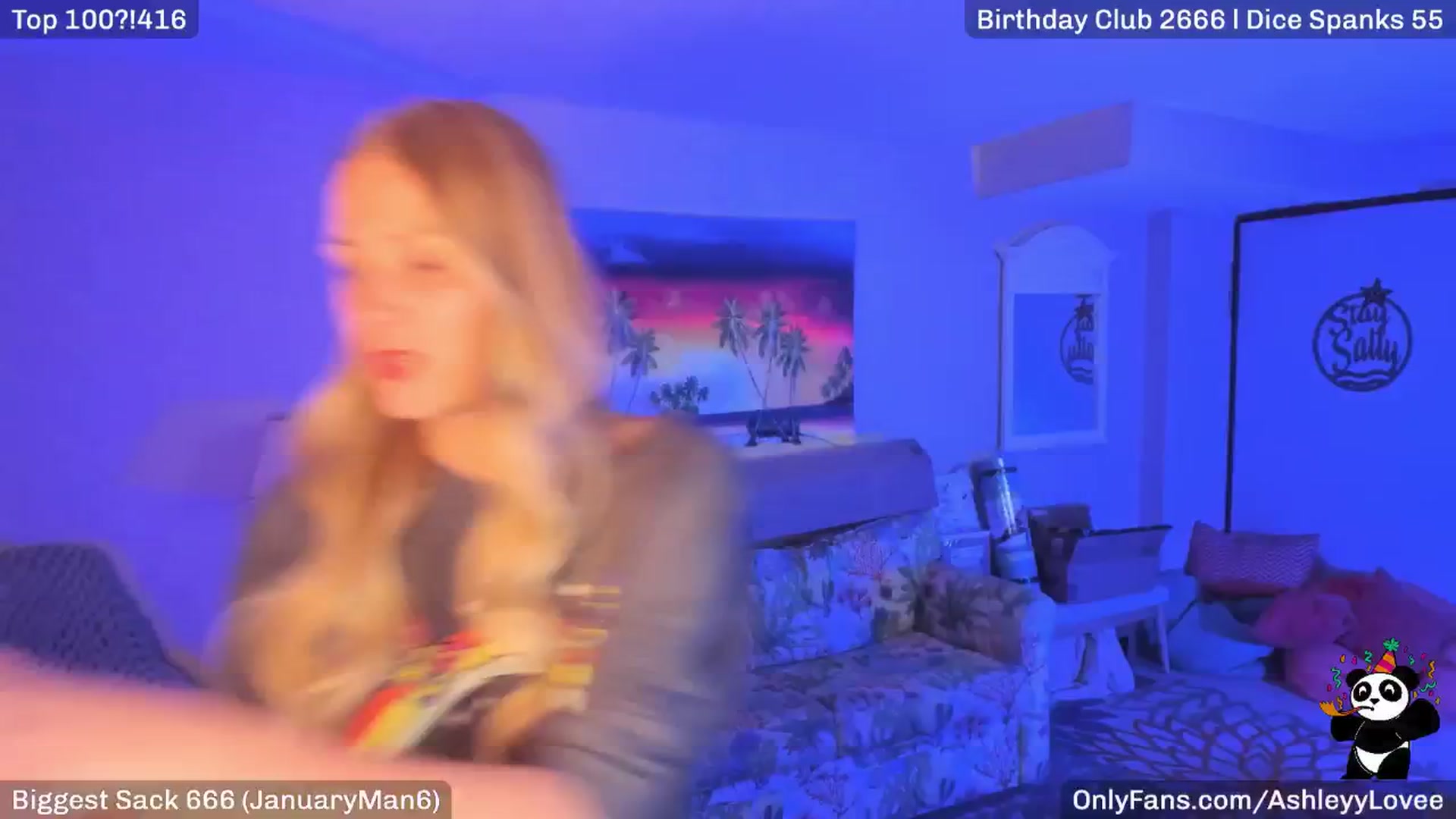 Gallery image thumbnail from AshleyyLovee's myfreecams stream on, 01/15/2025, 01:39 image 1 of 20