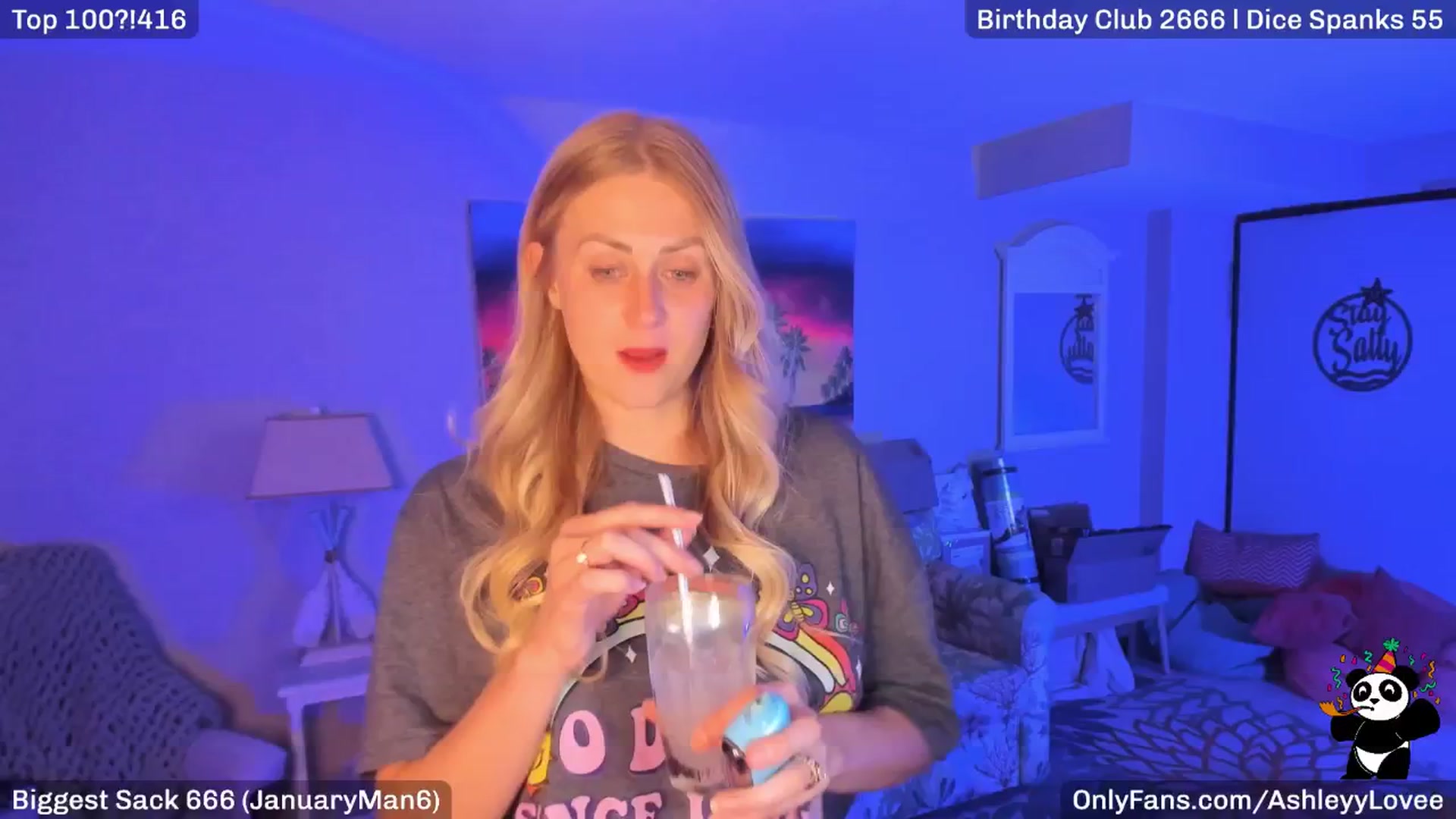 Gallery image thumbnail from AshleyyLovee's myfreecams stream on, 01/15/2025, 01:39 image 2 of 20
