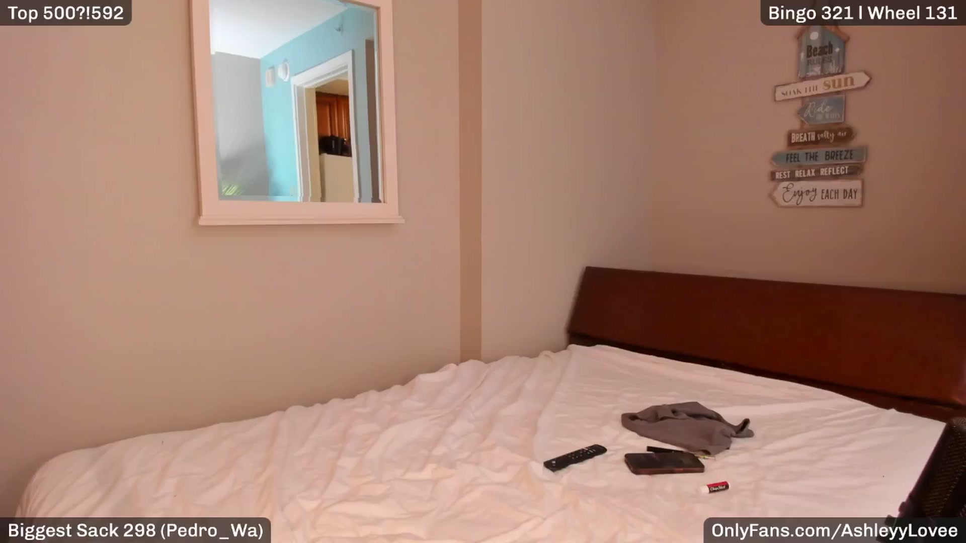 Gallery image thumbnail from AshleyyLovee's myfreecams stream on, 02/05/2025, 24:03 image 16 of 20