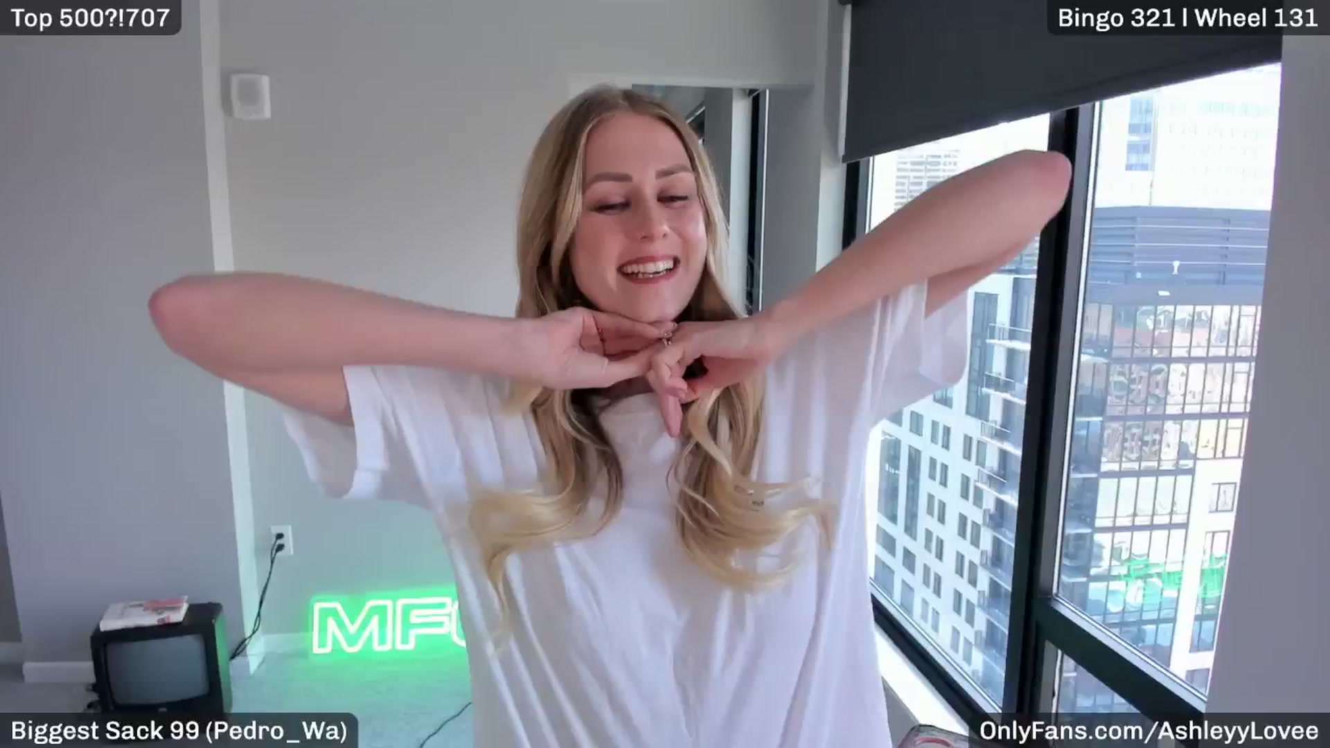 Gallery image thumbnail from AshleyyLovee's myfreecams stream on, 02/21/2025, 21:33 image 7 of 20